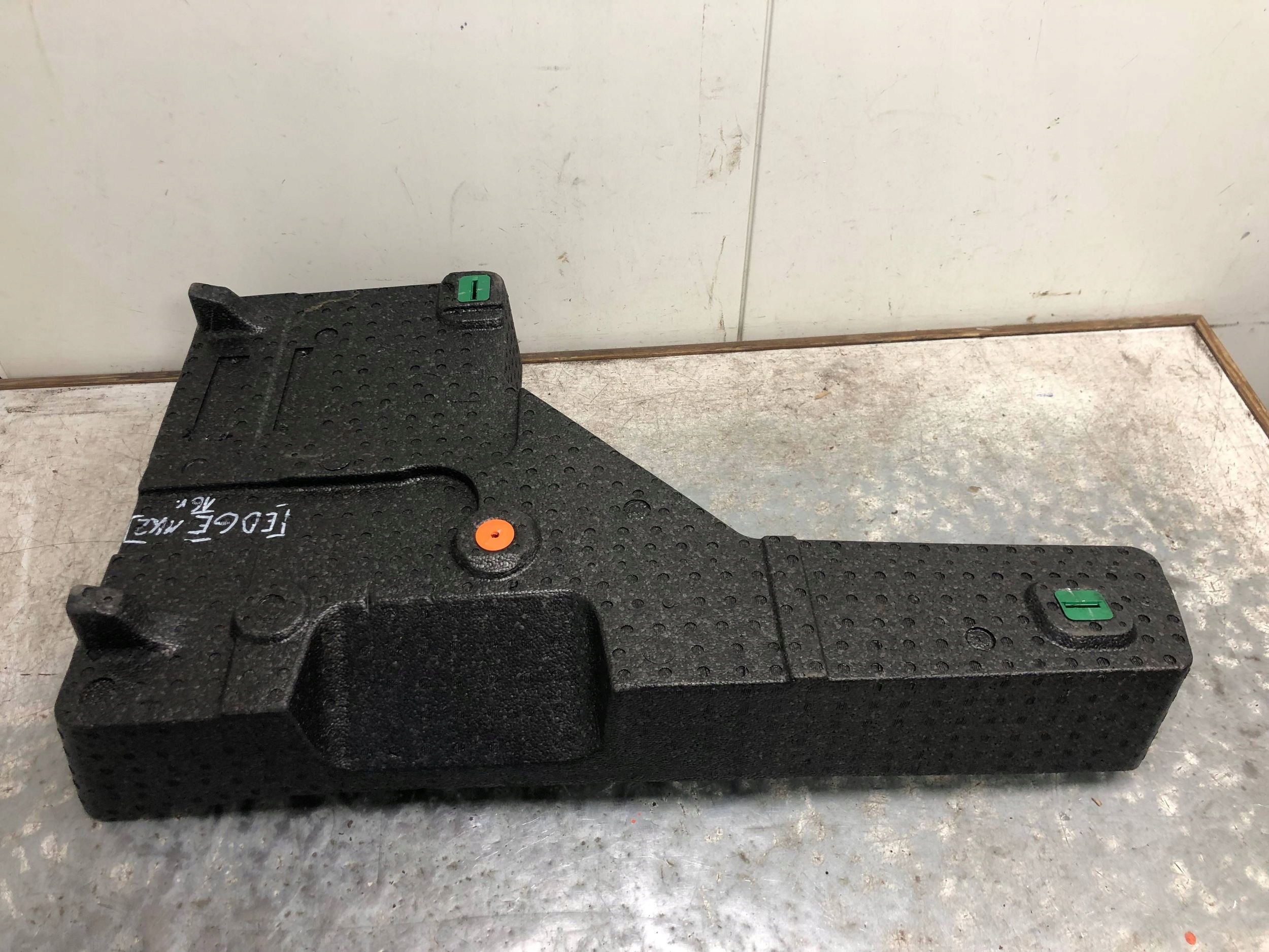 WKLAD passenger compartment boot right FORD EDGE MK2 FT4B-R11168-AE