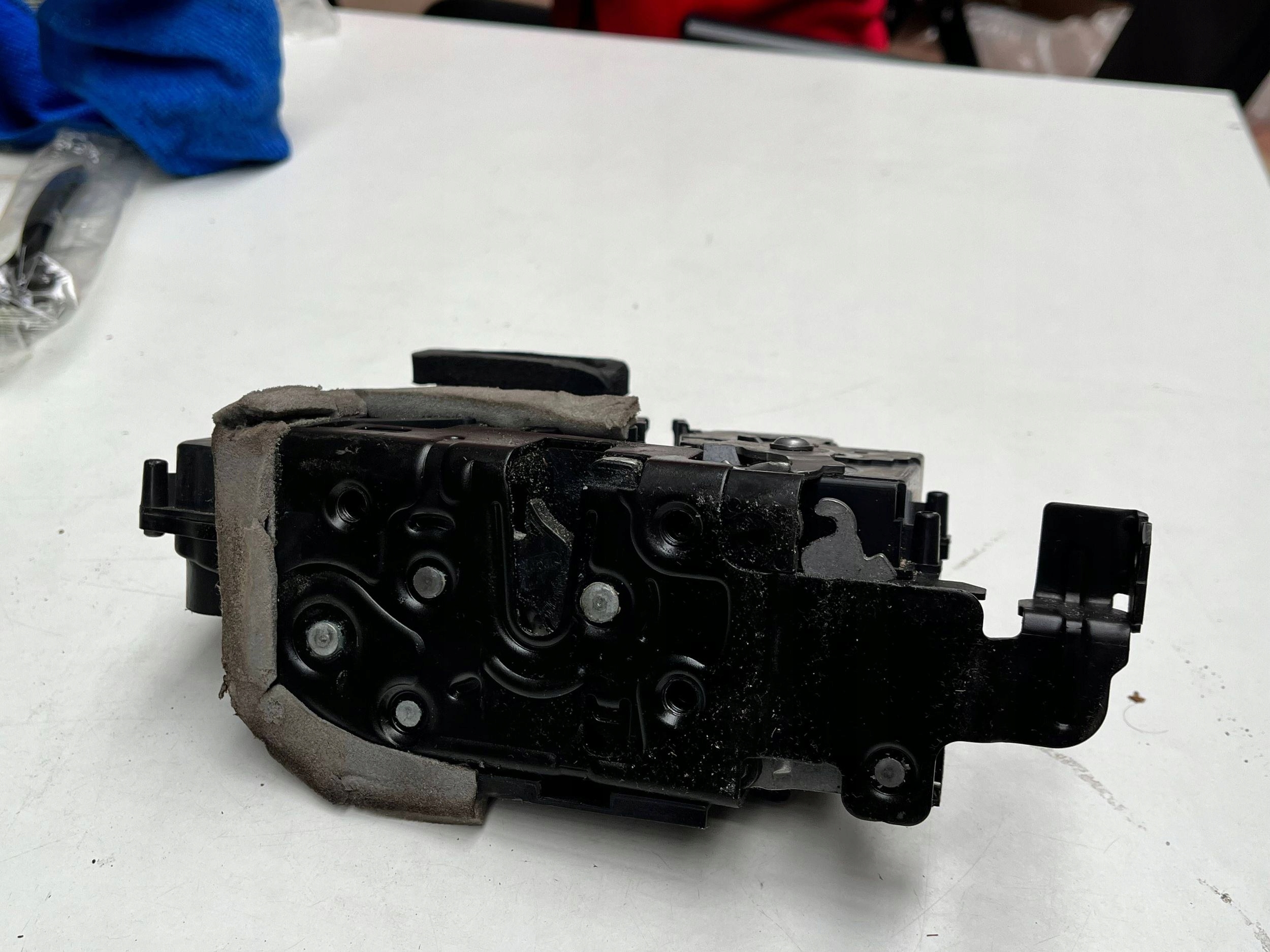 lock door przednich Audi A6 S6 C8 4K 4K1837015K !J