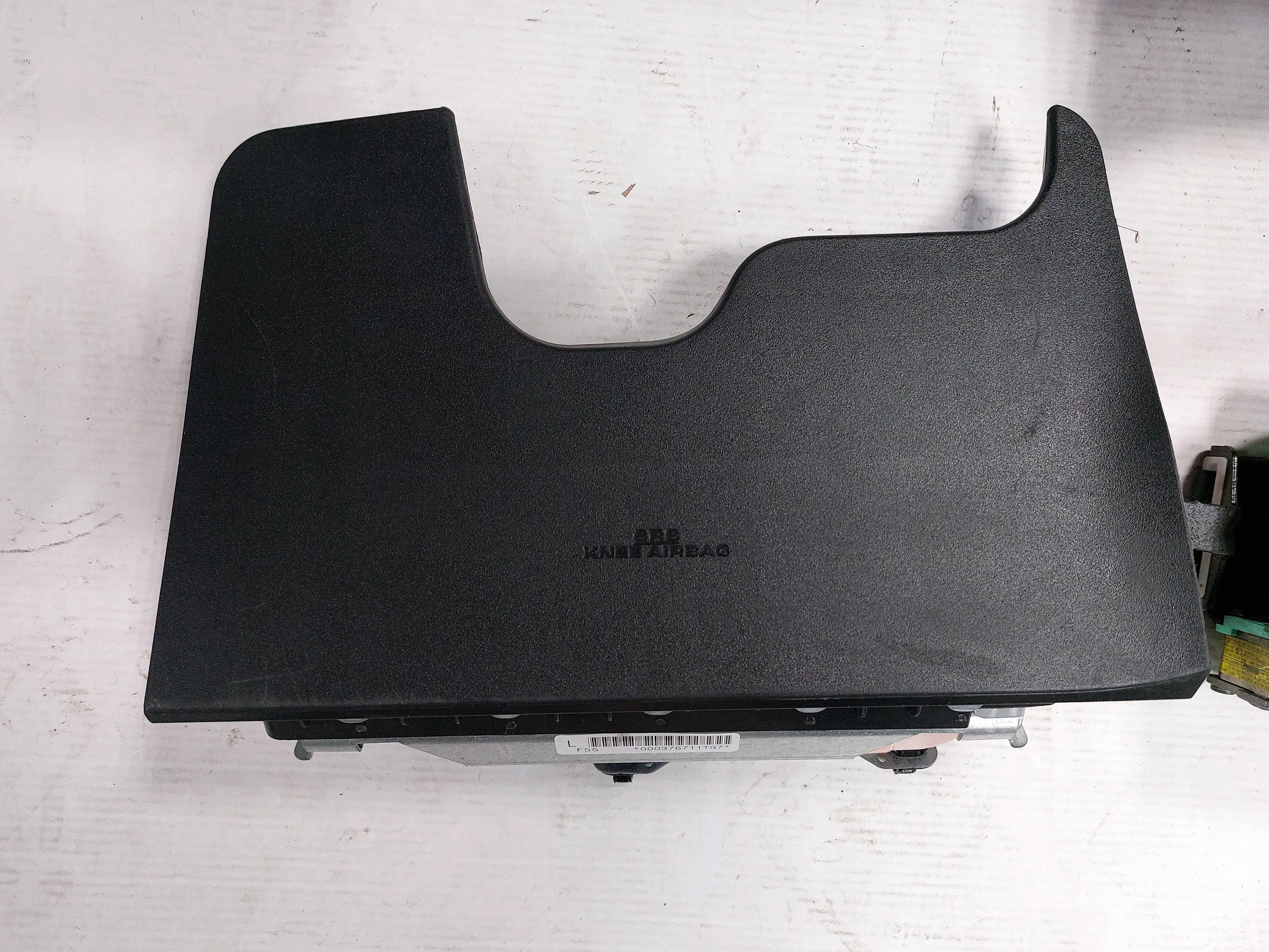 dashboard console airbag Toyota Yaris II Lift 09