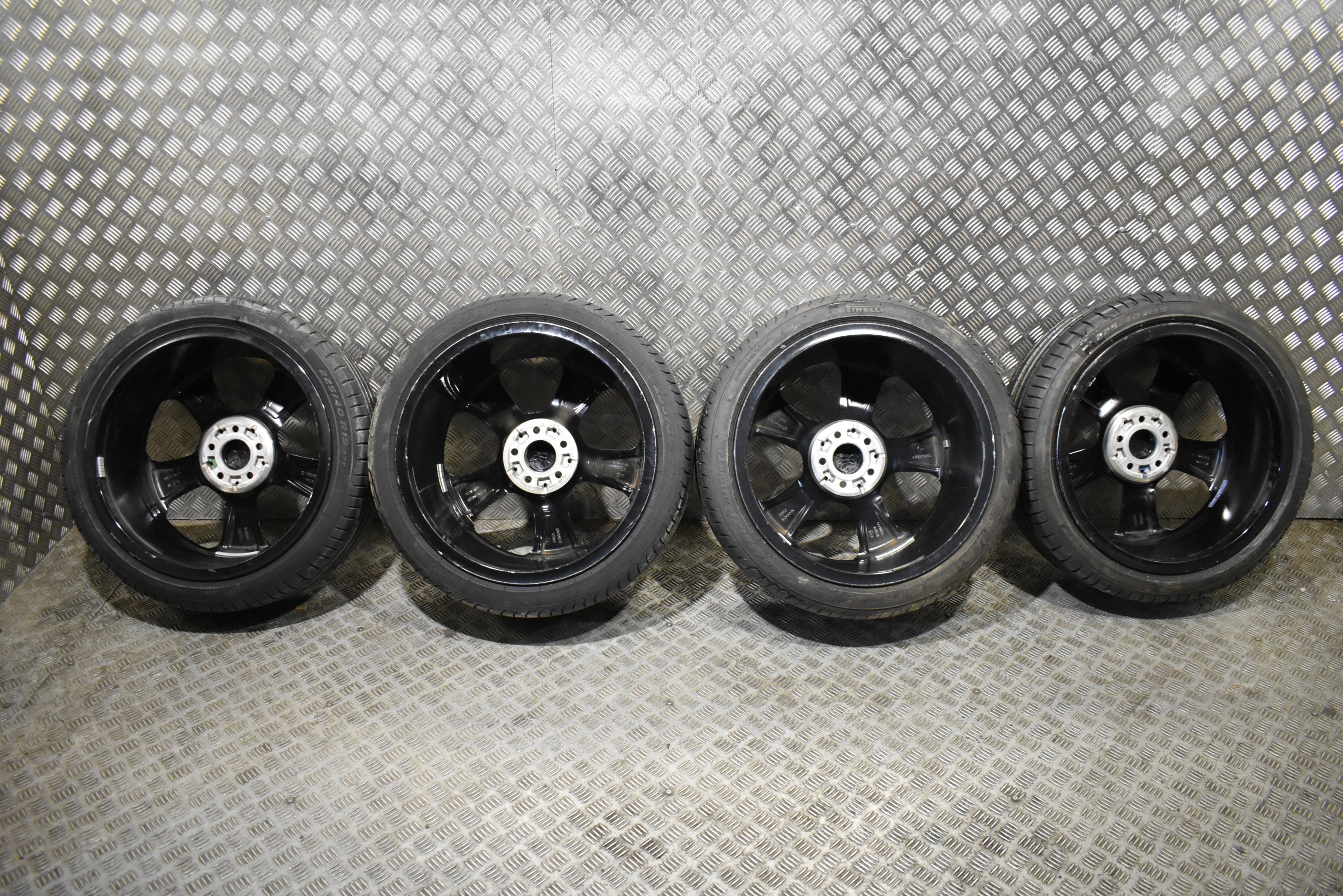 IDEALNE wheels 19" MERCEDES W206 MO 1