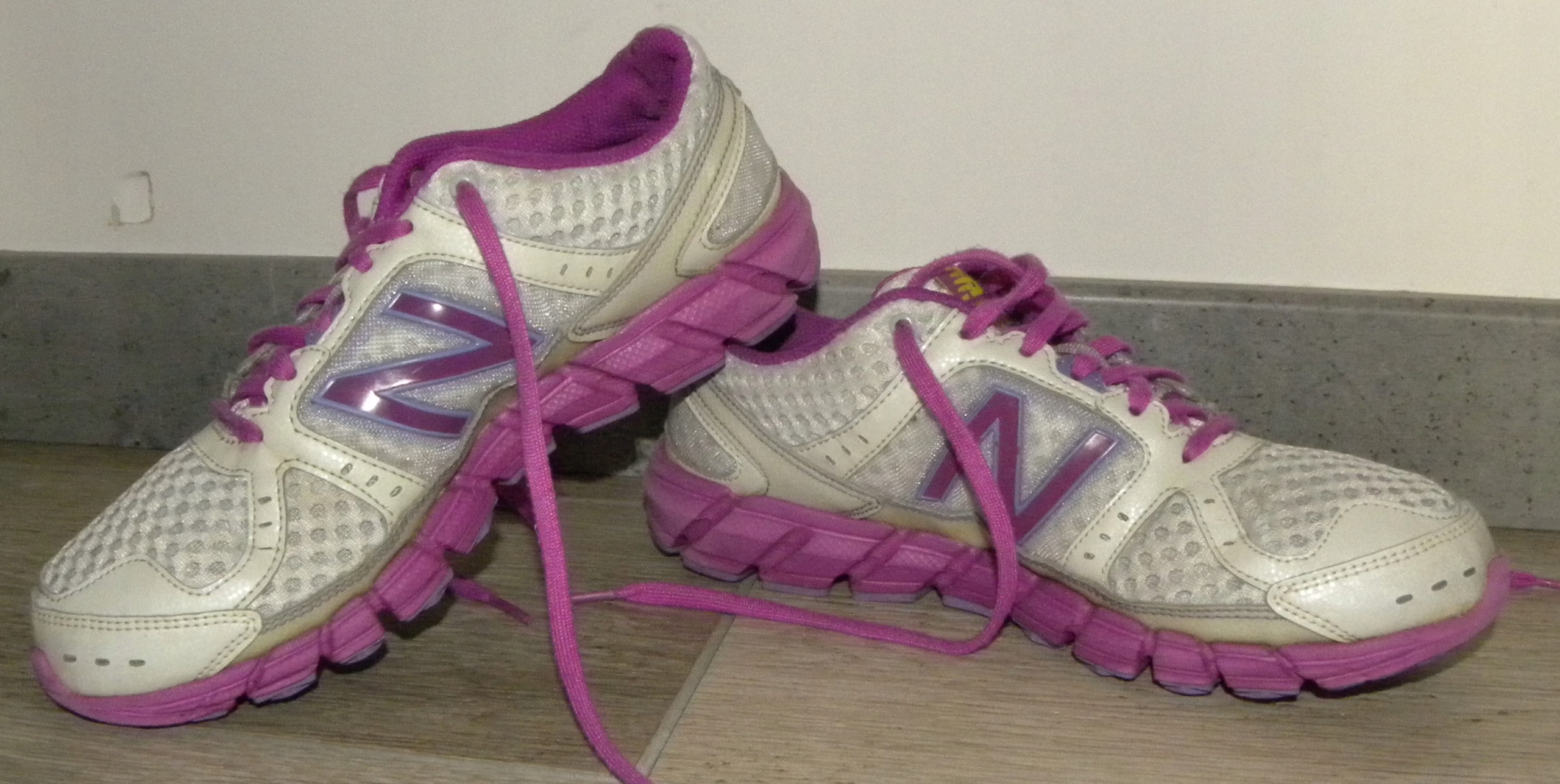 New balance cheap running 750v1