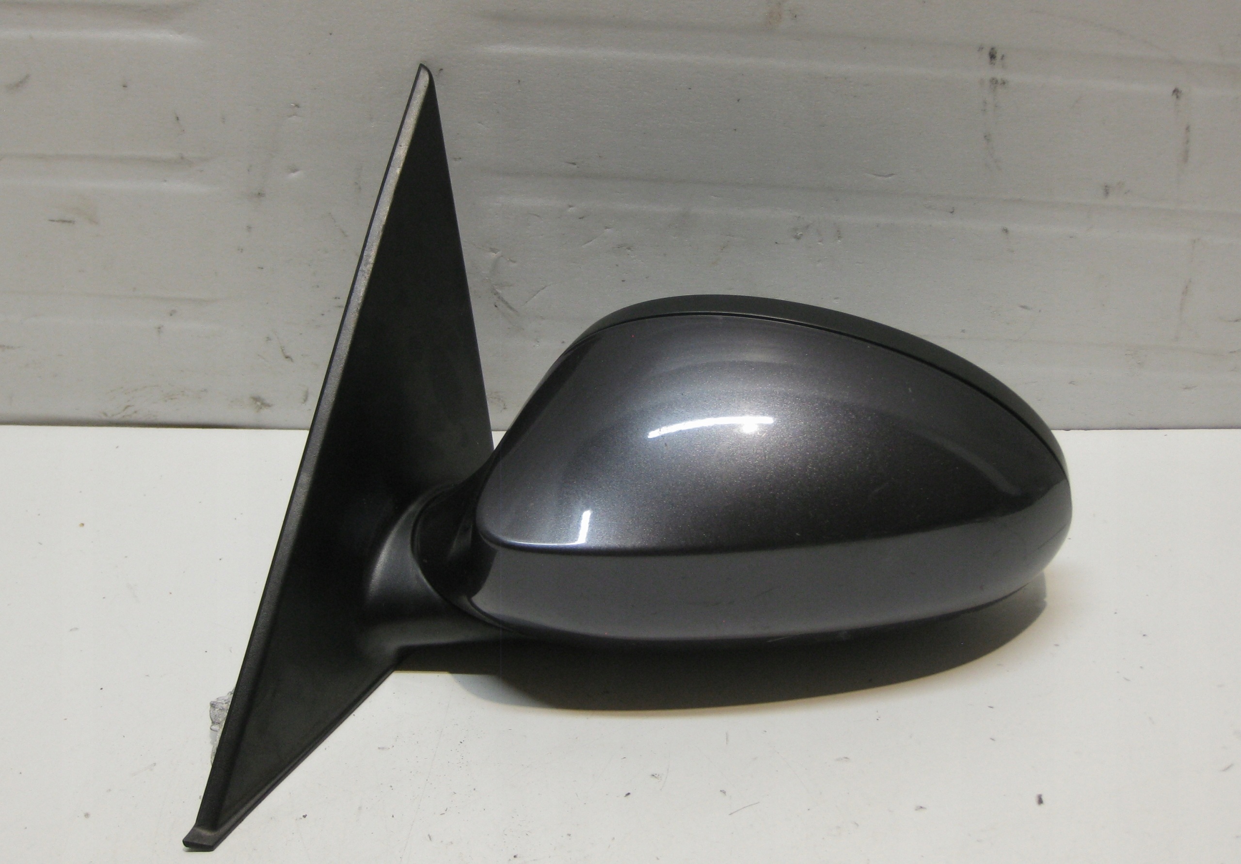 BMW E87 5D 07R mirror electrics left 5 PIN EU