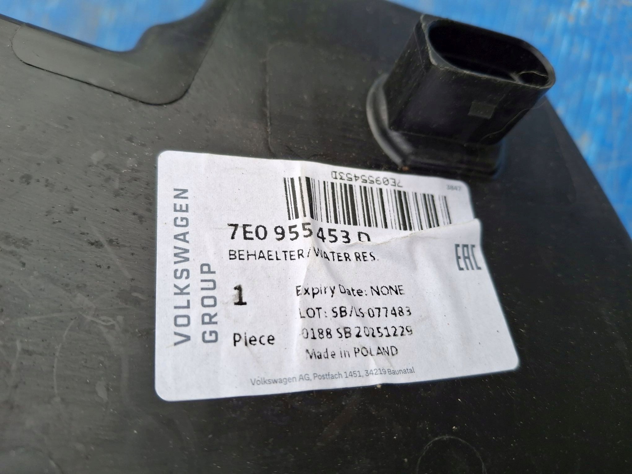 washer fluid tank VW T6 TRANSPORTER 2015R->