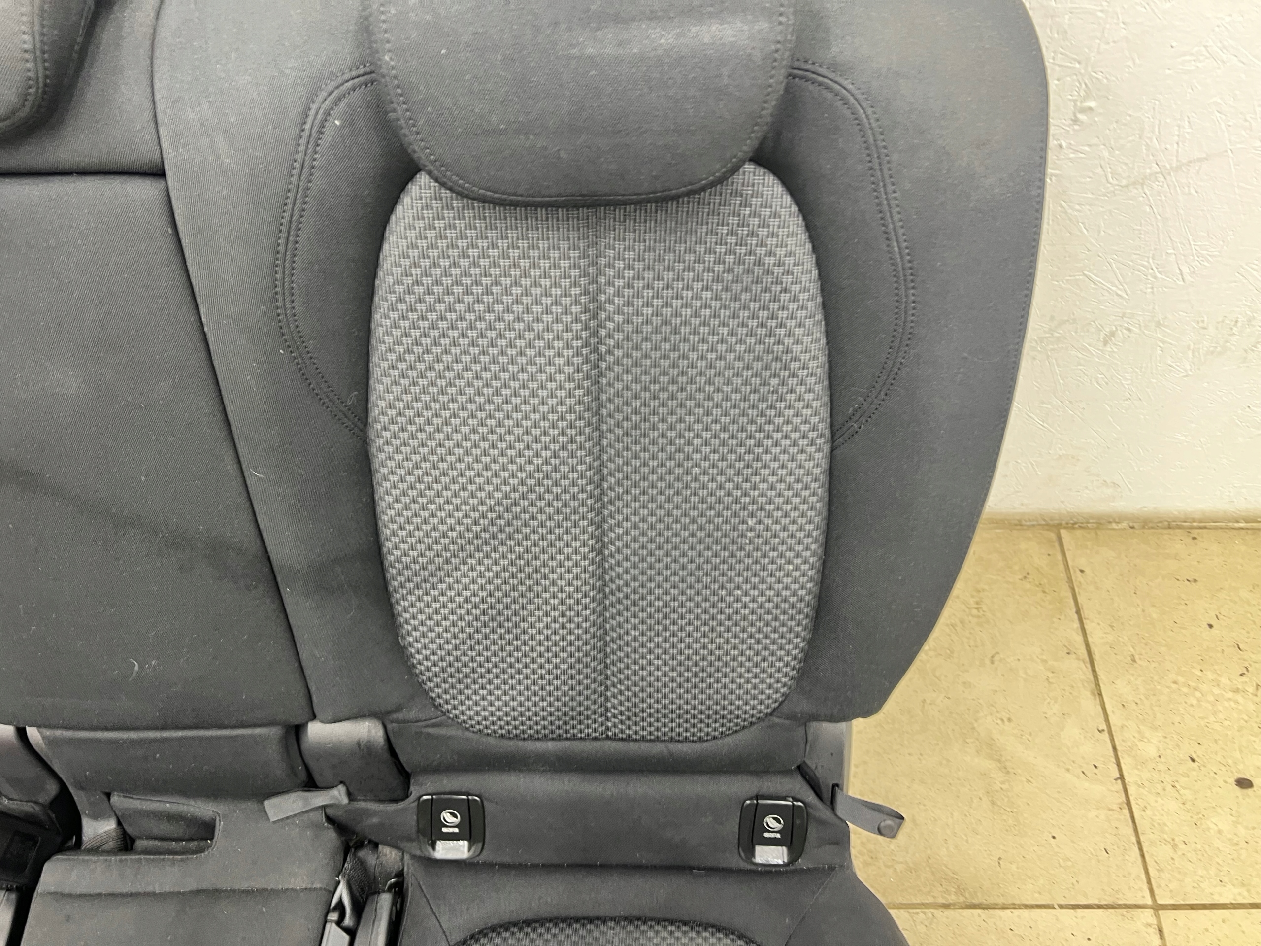 Bmw 2 F45 ACTIVE TOURER Sitz lawka Sitz heck Sitze