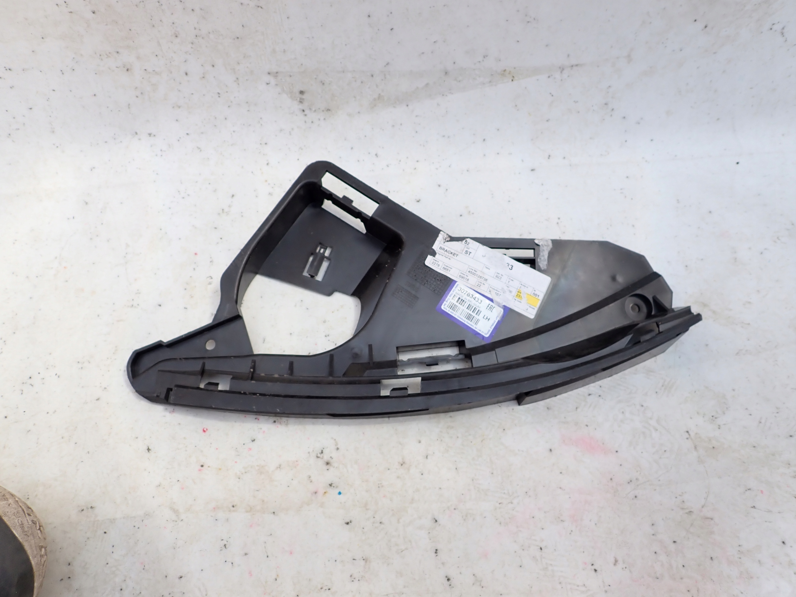 VOLVO XC60 09-12 support holder lights right 30763433