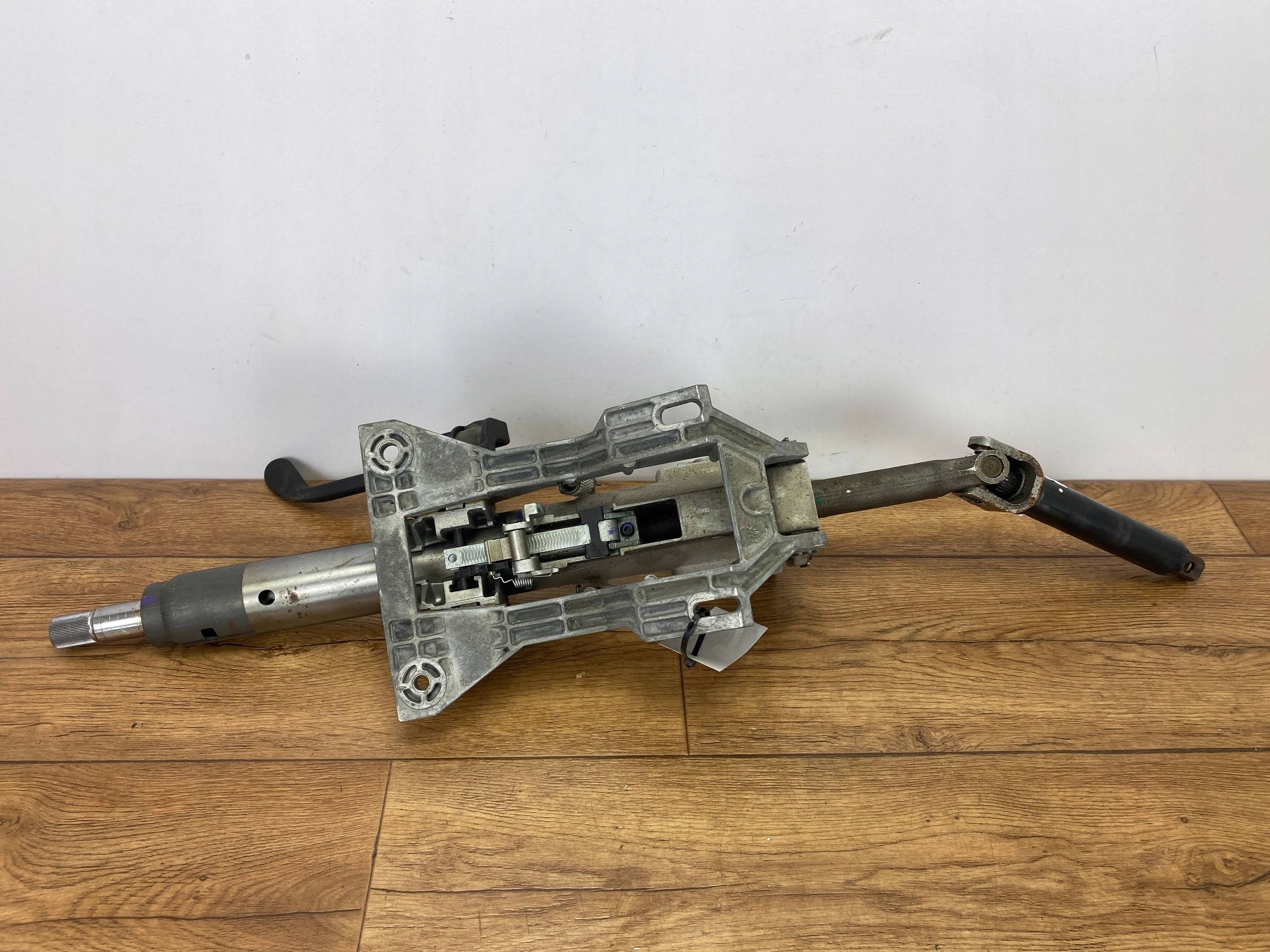 steering wheel rod Chevrolet Camaro VI 2016+