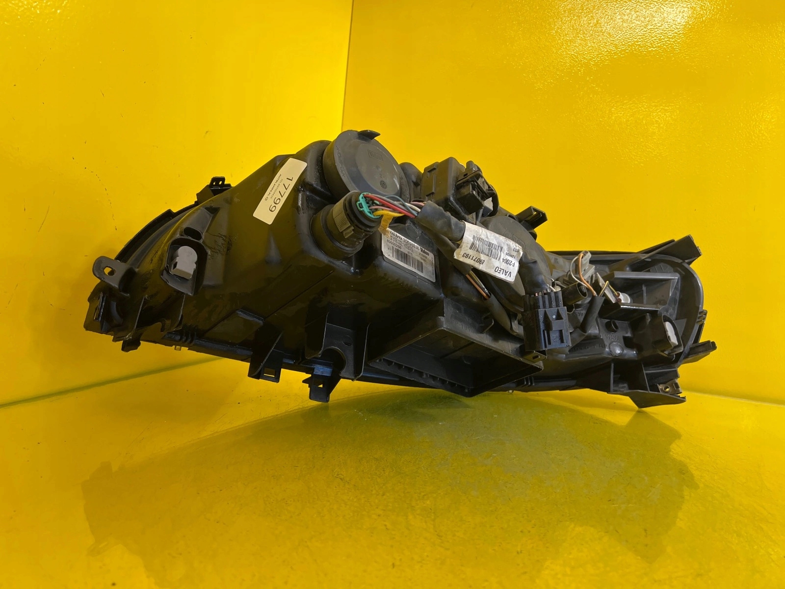 light right Volvo S60 and V70 II LIFT 30698836