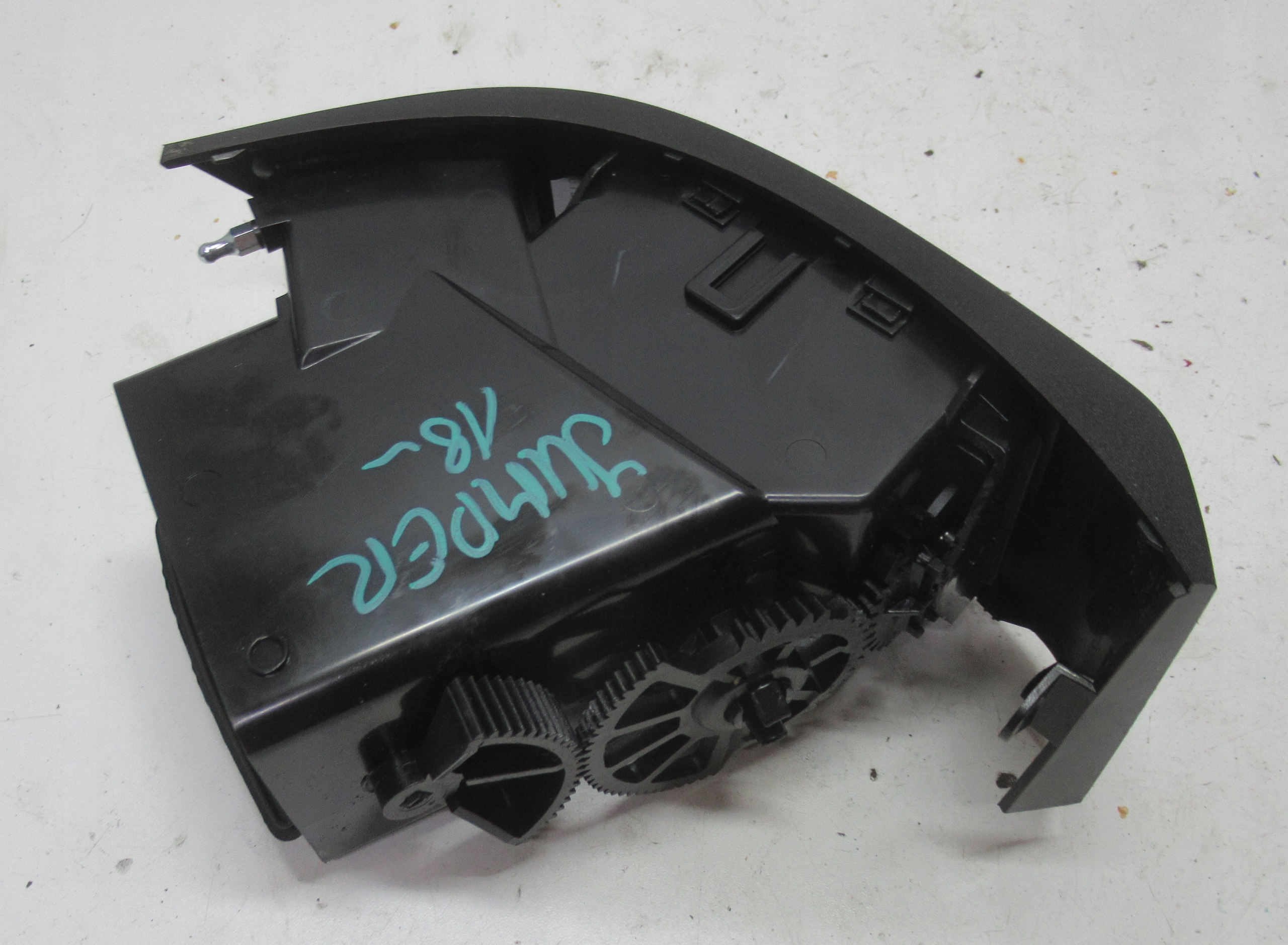 JUMPER DUCATO BOXER 2,0 HDI 18R grid air conditioning devices right