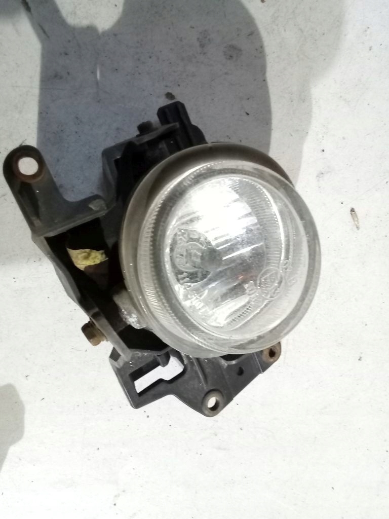 Mazda Premacy Nebelscheinwerfer links