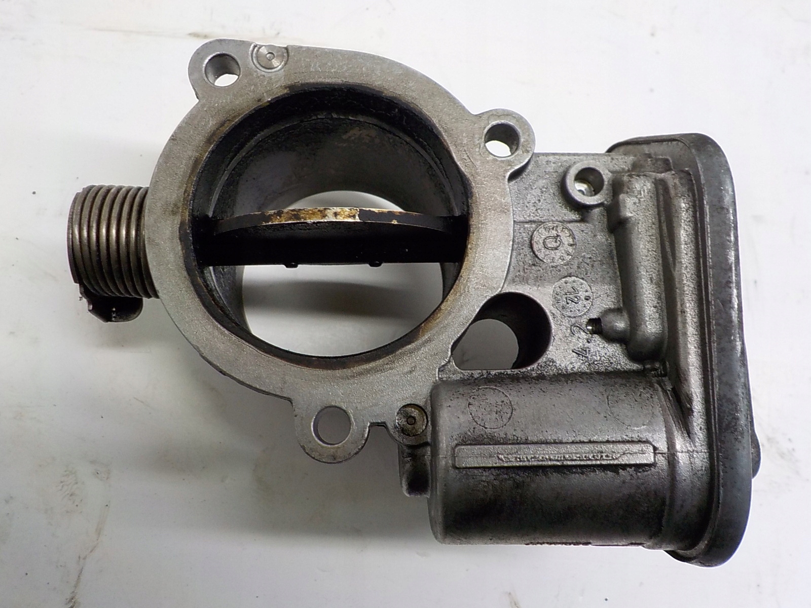 BMW X1 E84 1 E81 2.0 D N47 throttle flap 780437304