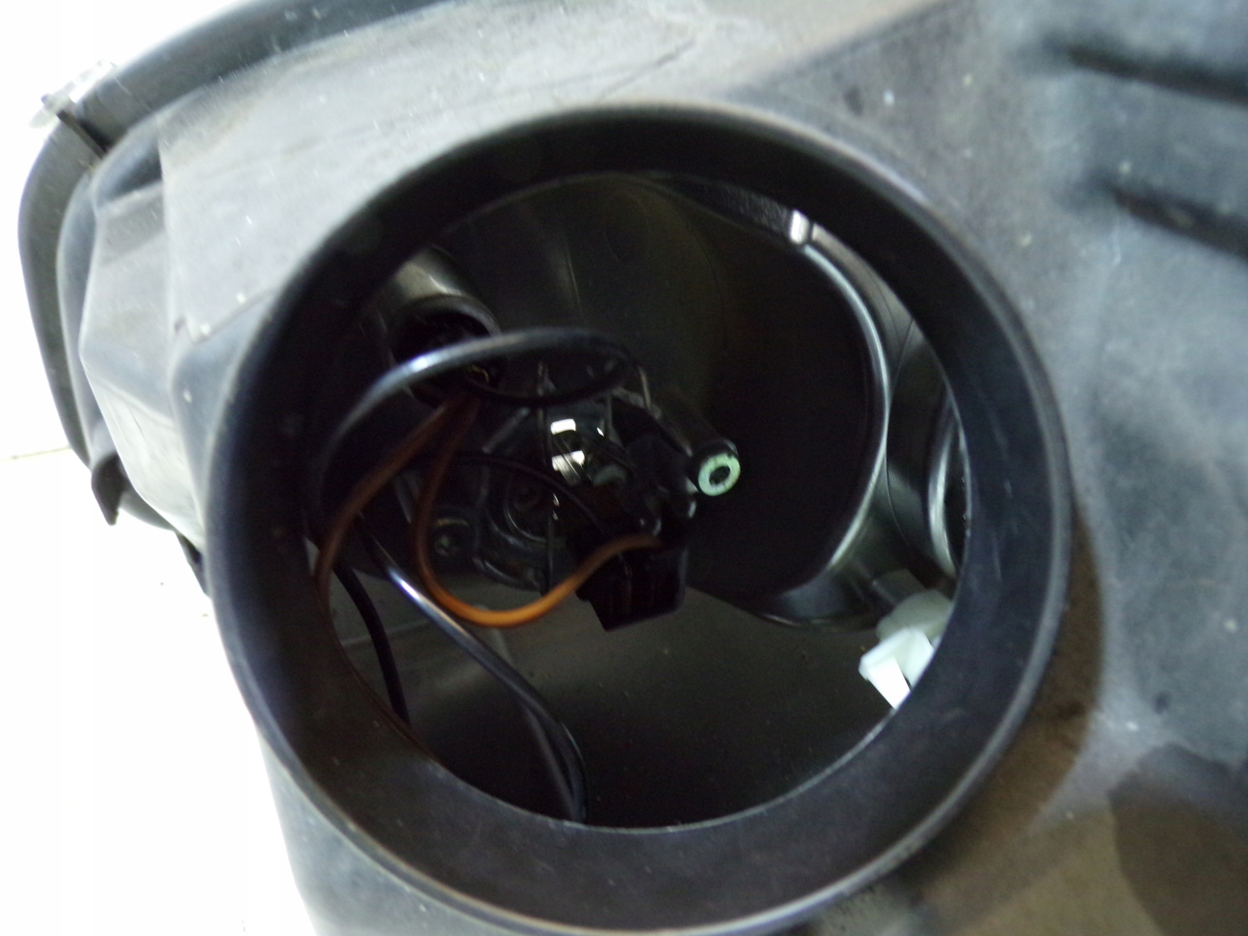 light front front right FORD CMAX C-MAX LIFT (1)