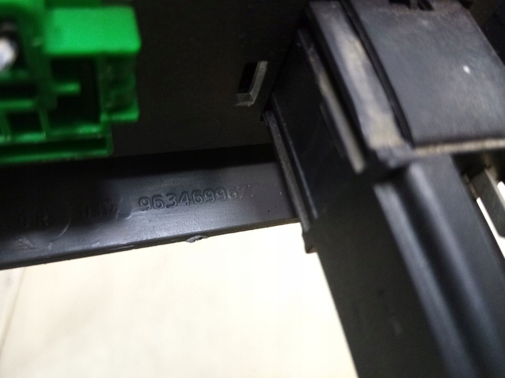 switch control of the lights frame PEUGEOT 406