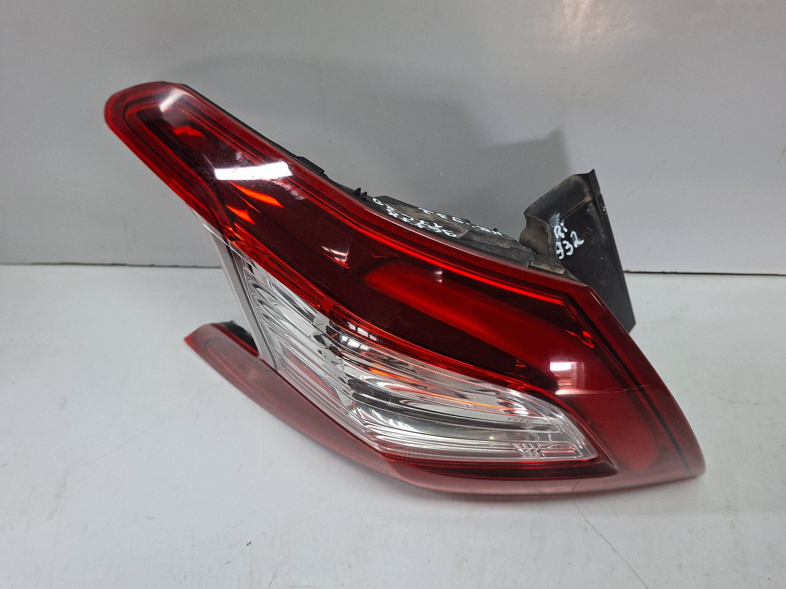 light rear left 9677817880 PEUGEOT 308 II HB 2013