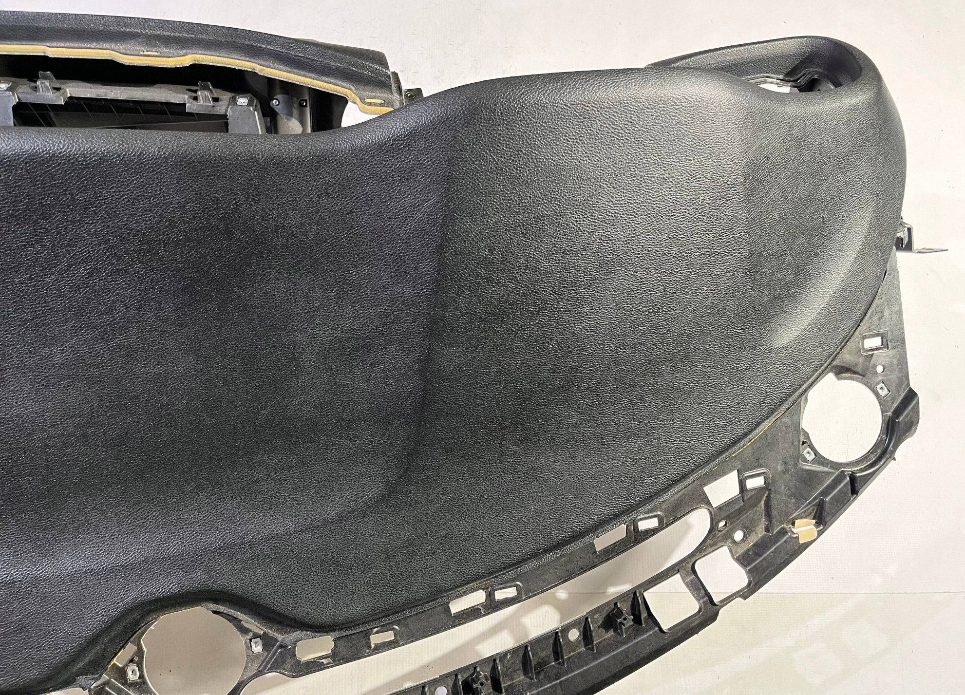 dashboard instrument panel console airbag powietrzna airbag Dodge Challenger 2015