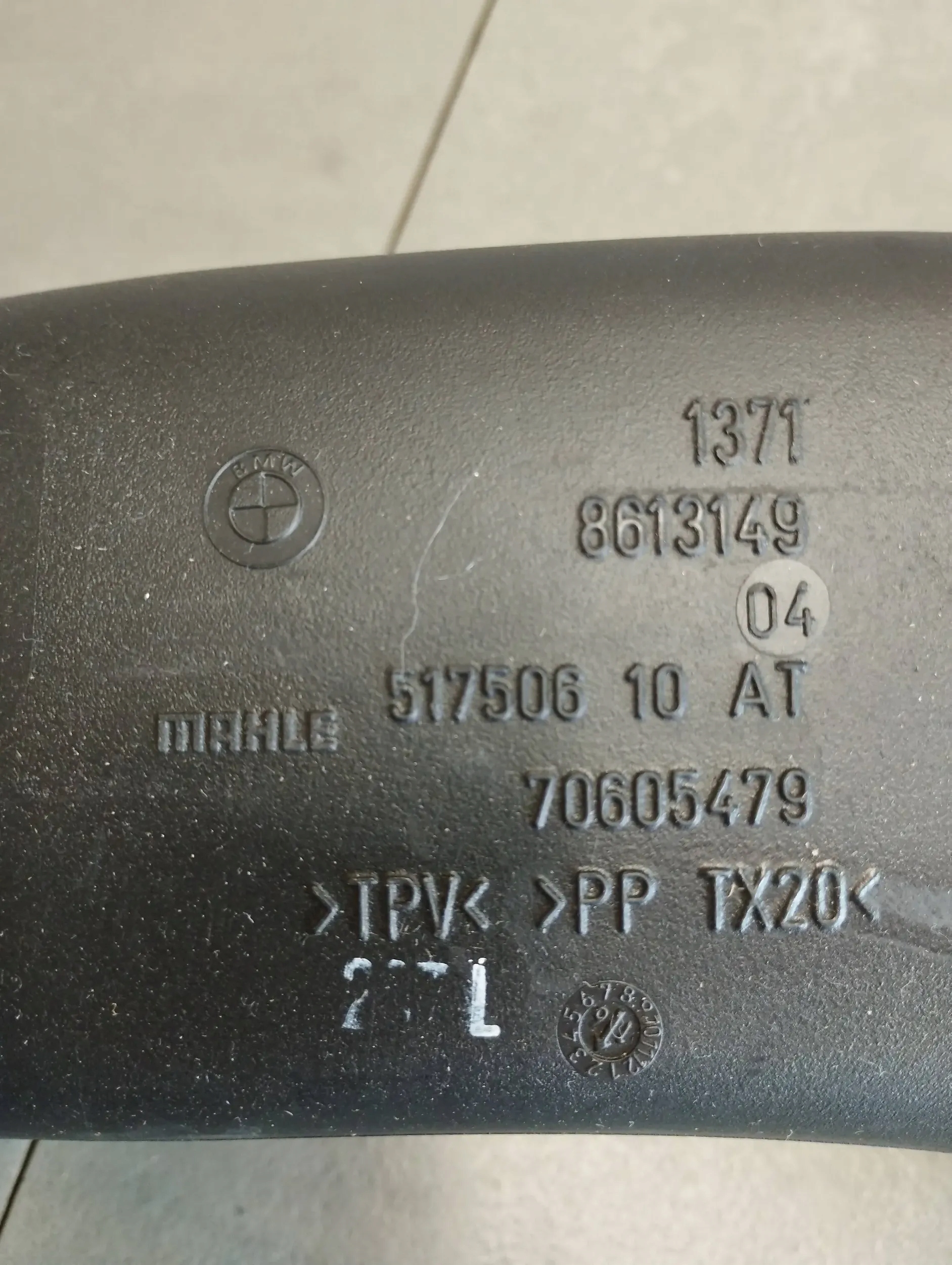 BMW 7 G11 wiring air hose 8613149