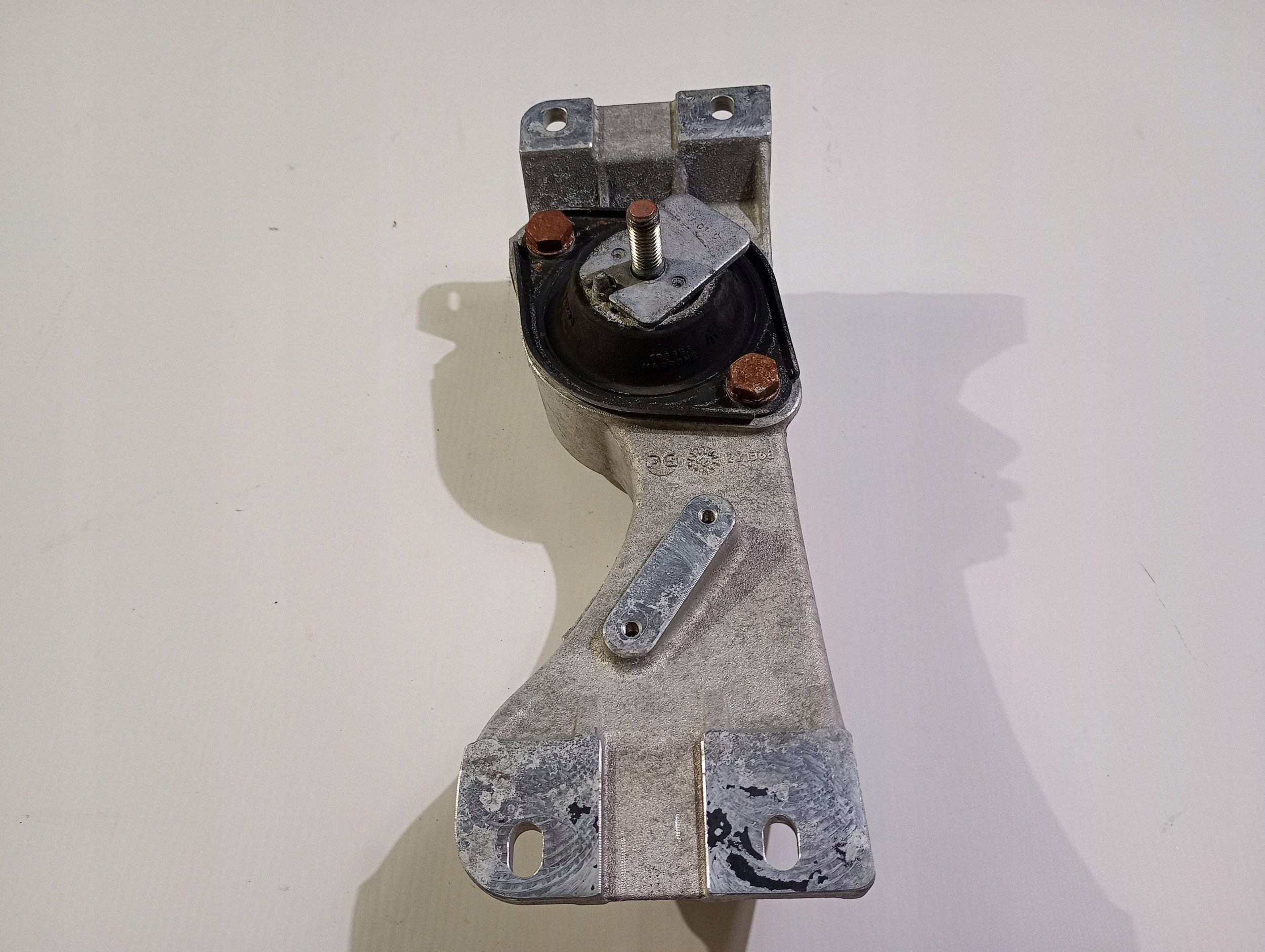 holder holder gearbox mount Maserati GranTurismo 2008