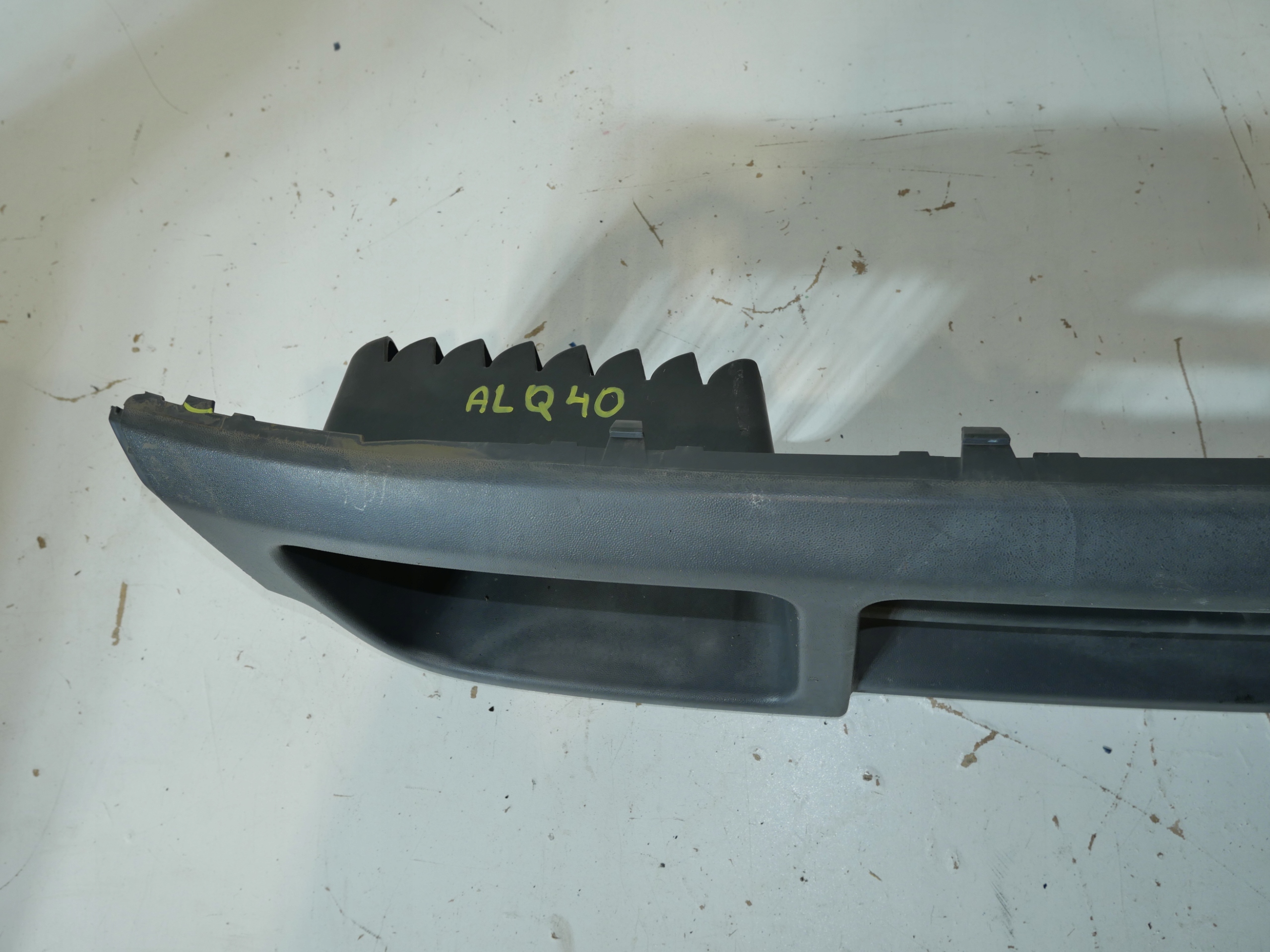 VW T5 griglia Paraurti 7H0807719