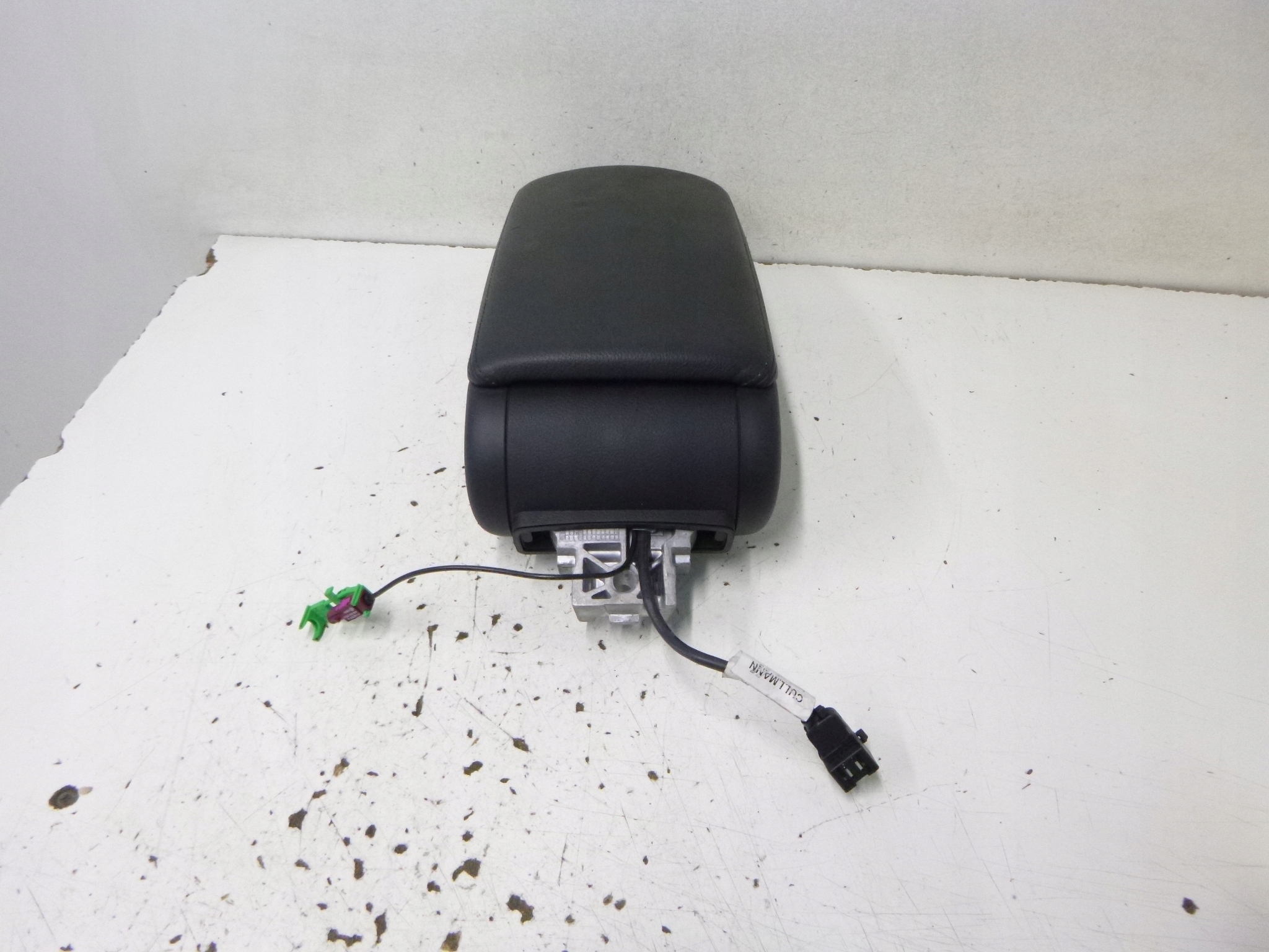 ARMLEHNE AUDI A6 C6 2006R.