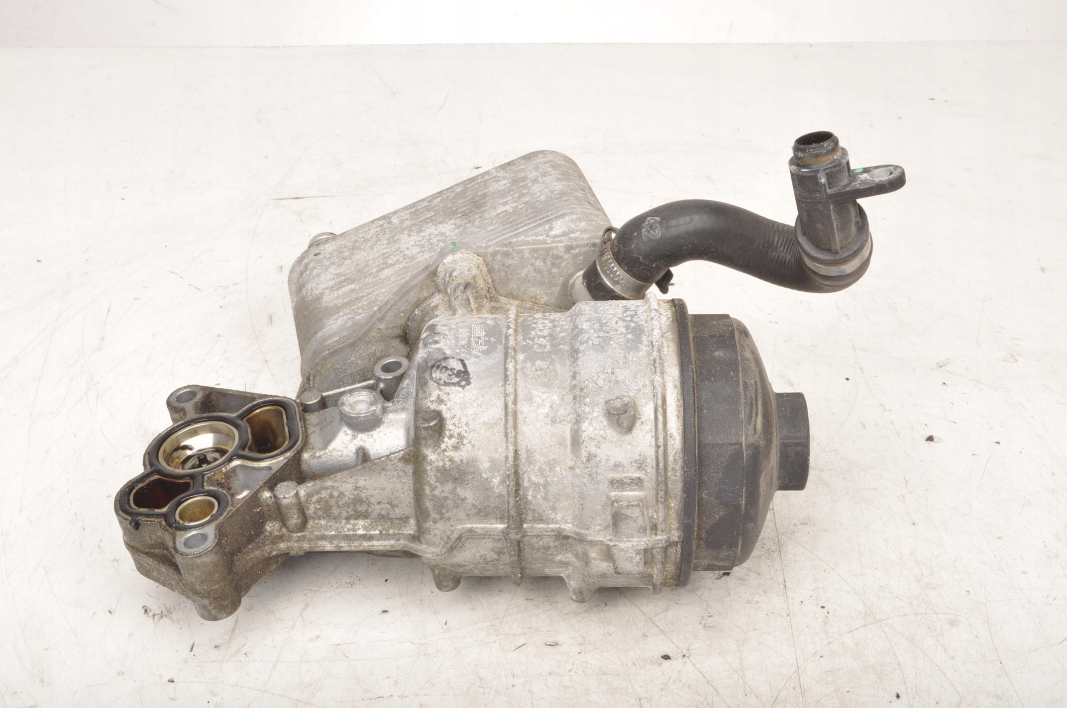 VOLVO S60 3.0 T6 радиатор масляный фильтр корпус