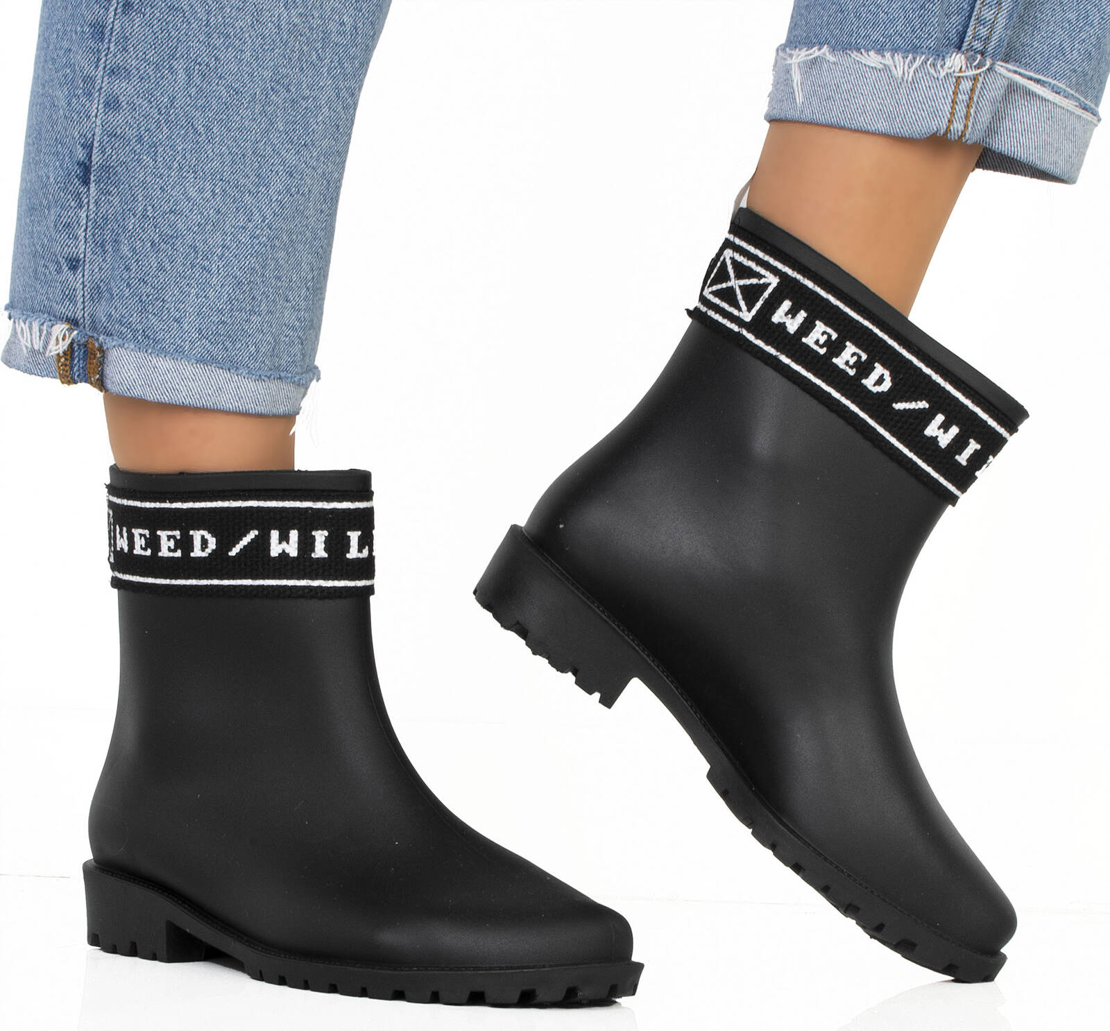 KALOSZE MATOWE BOTKI CZARNE Z NAPISEM 38 Marka inna