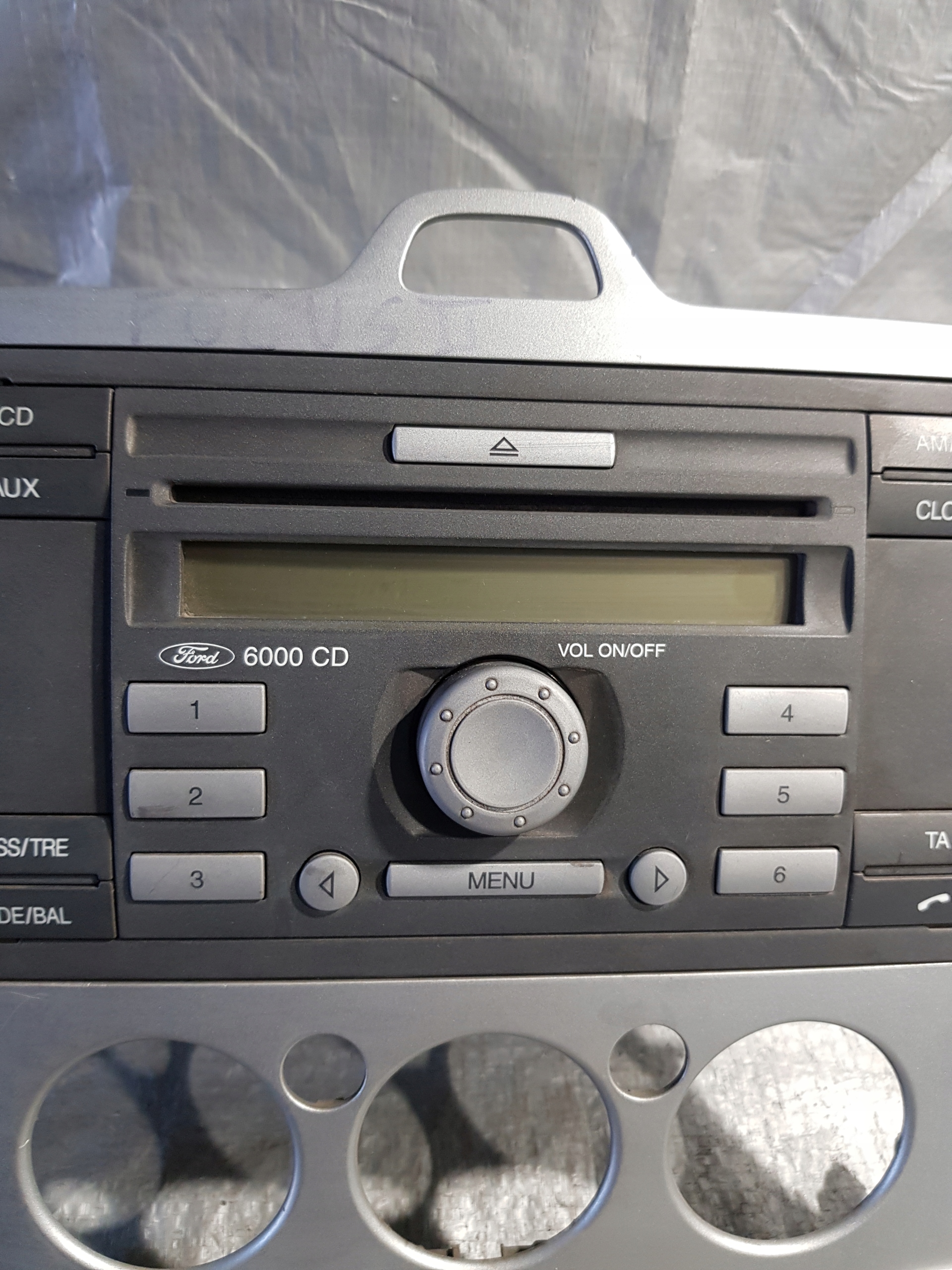 Radio Ford OE 6S61-18C815-AF + frame
