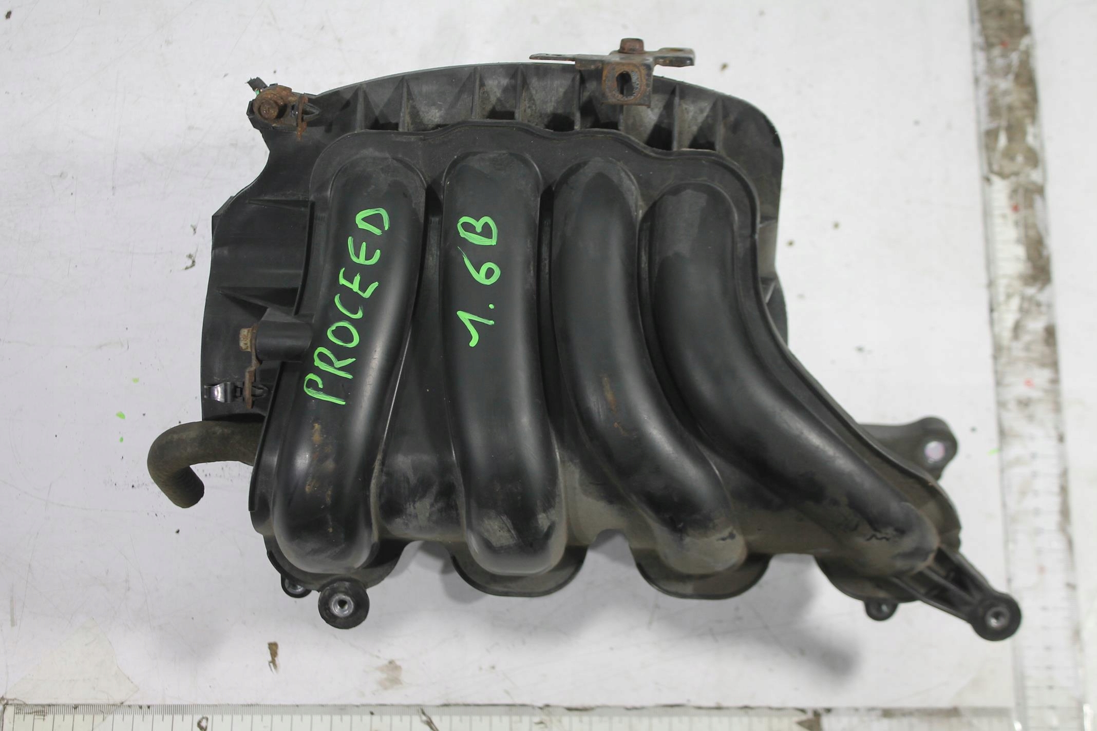 intake manifold KIA PRO CEED 1.4 1.6