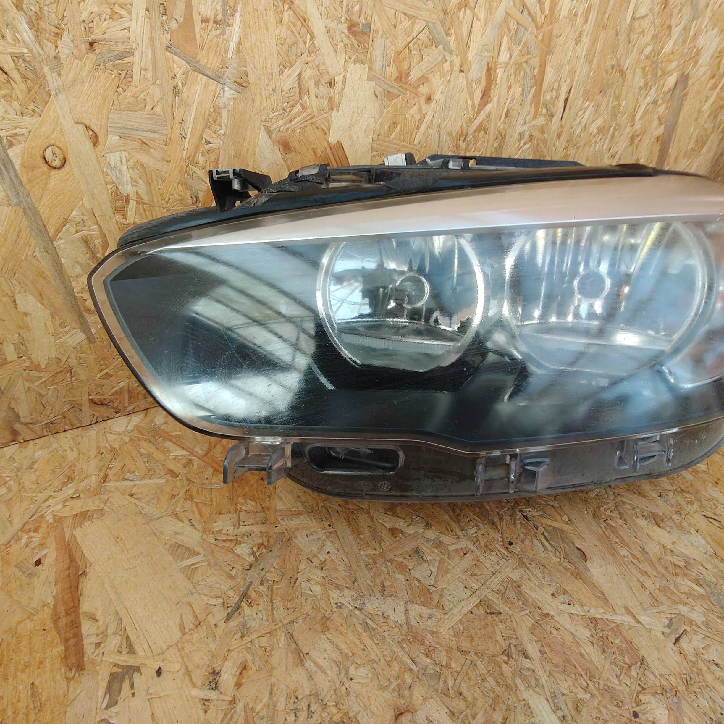 BMW 1 F20 F21 2018 front side left light front LCI