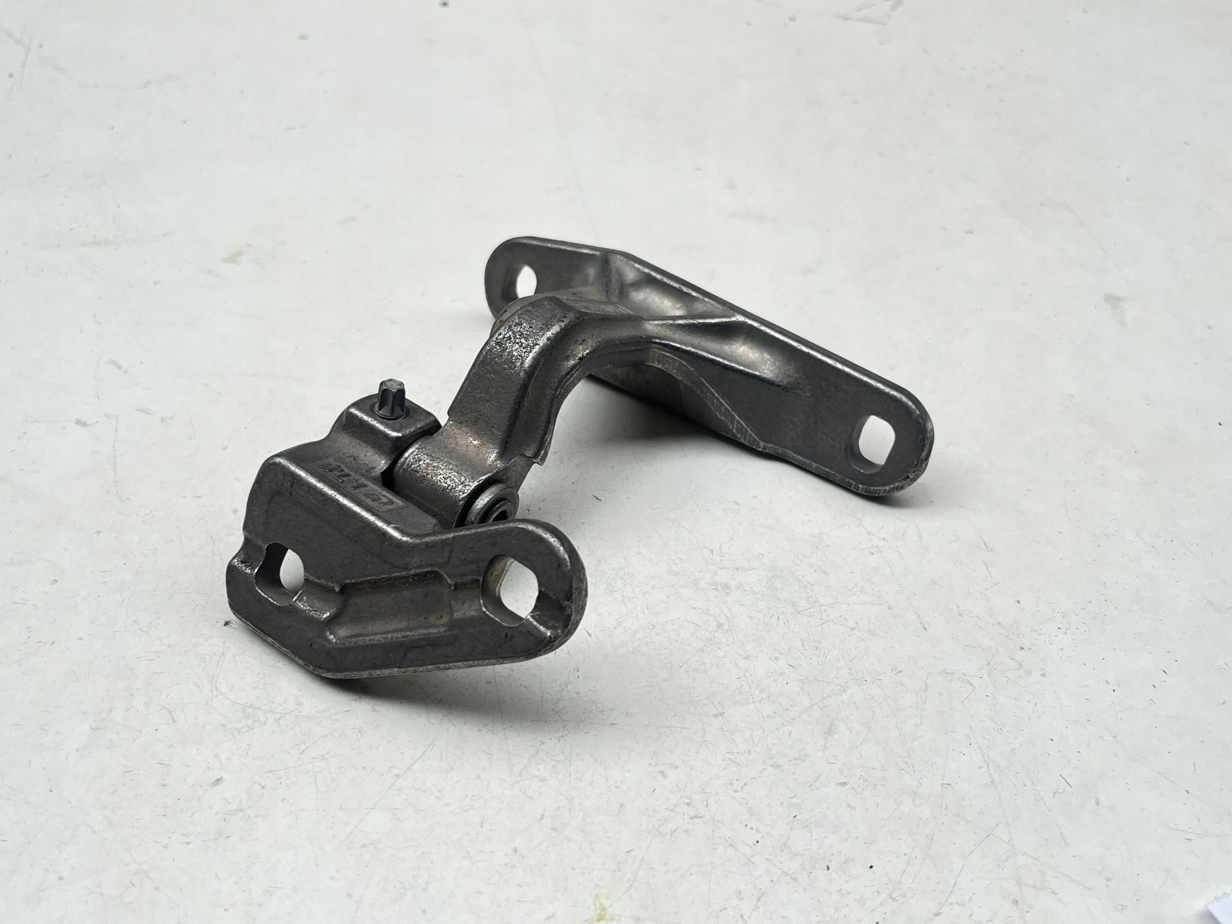 MERCEDES SPRINTER 907 910 hinge door left front upper H90A1 !J