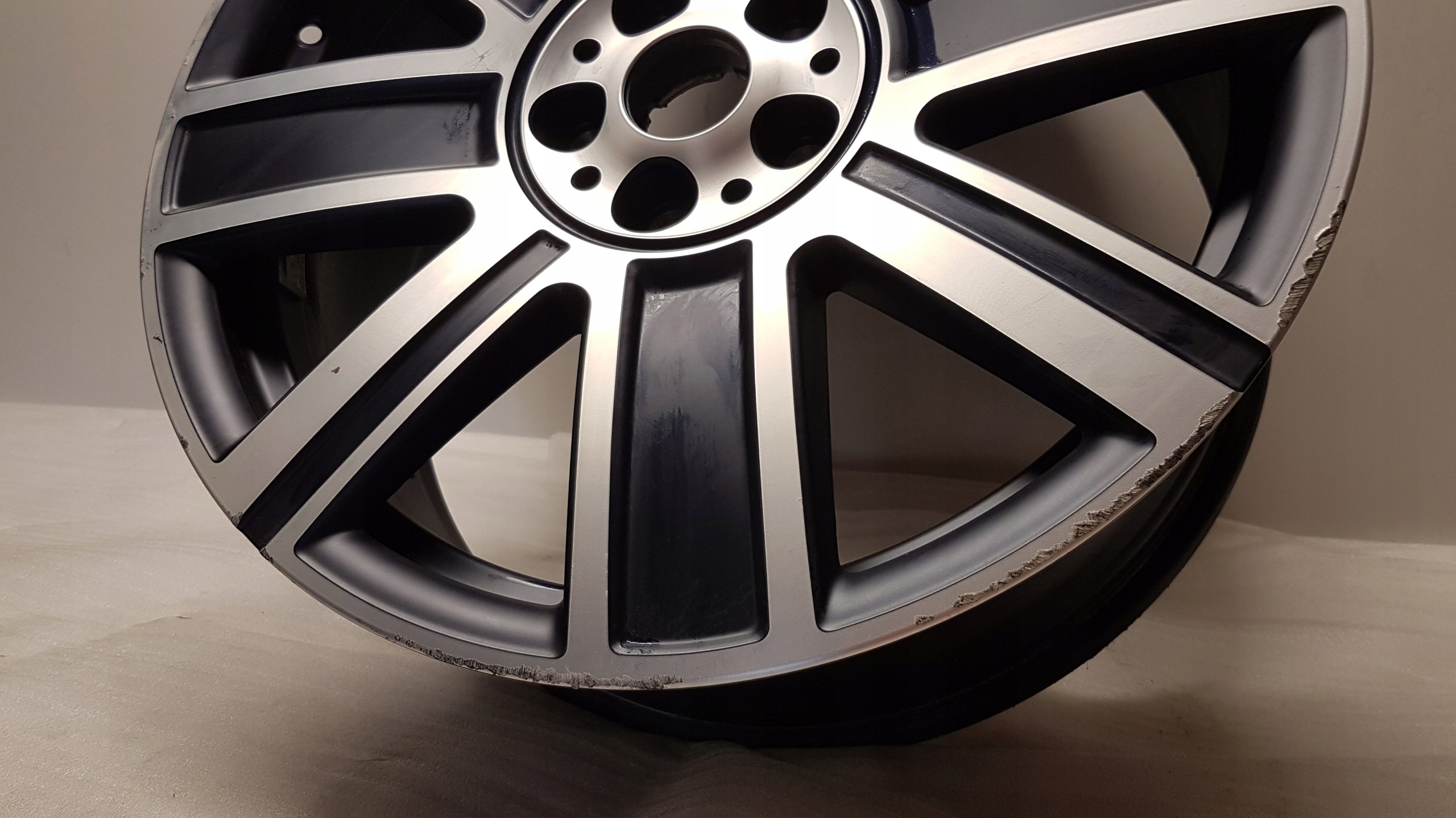alufelge MINI F60 COUNTRYMAN 8Jx19 IS47 6888084