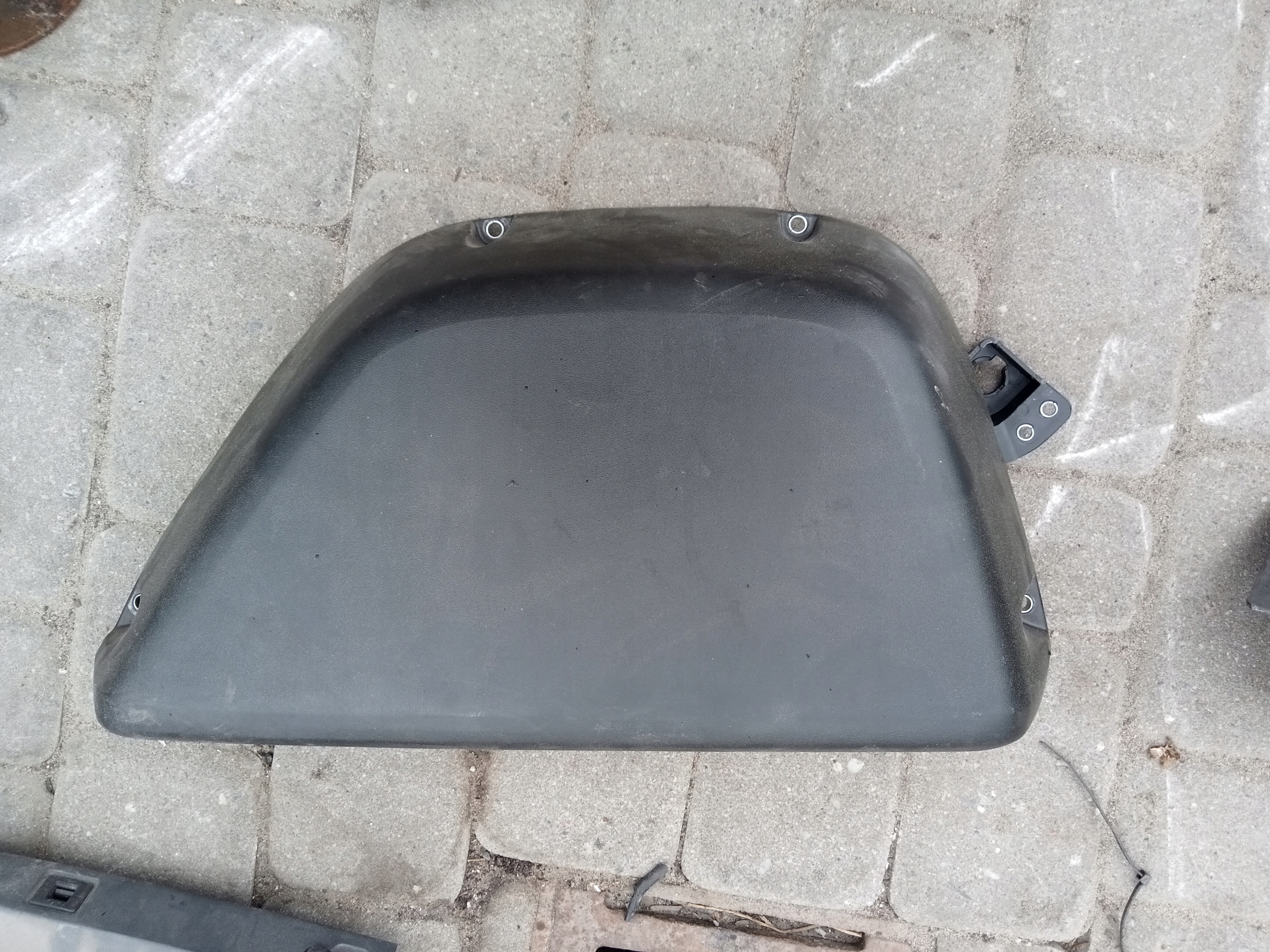 KIESZEŃ DRZWI LEWYCH DUCATO\BOXER\JUMPER (14-)