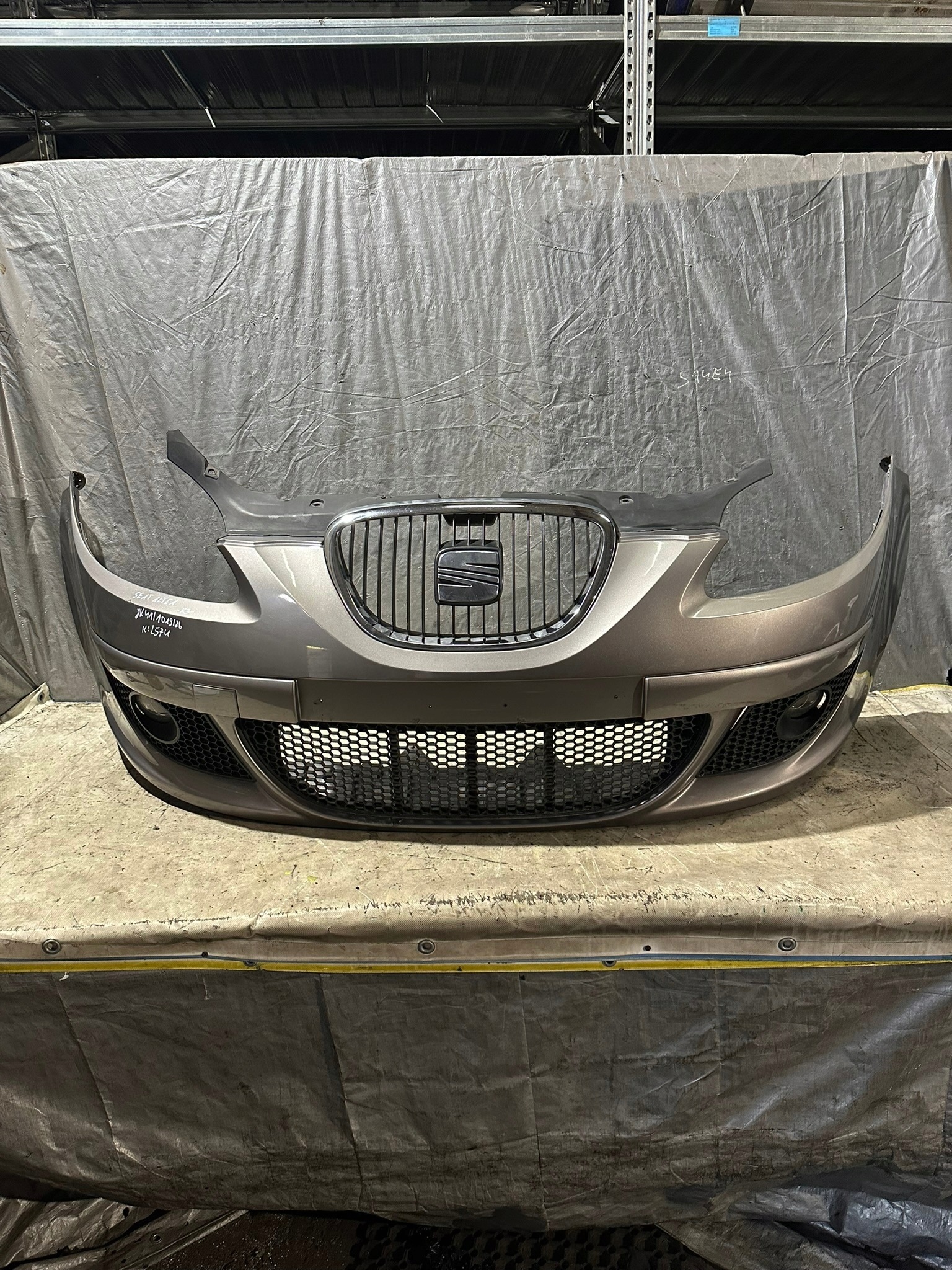 nárazník předek SEAT ALTEA LS7U