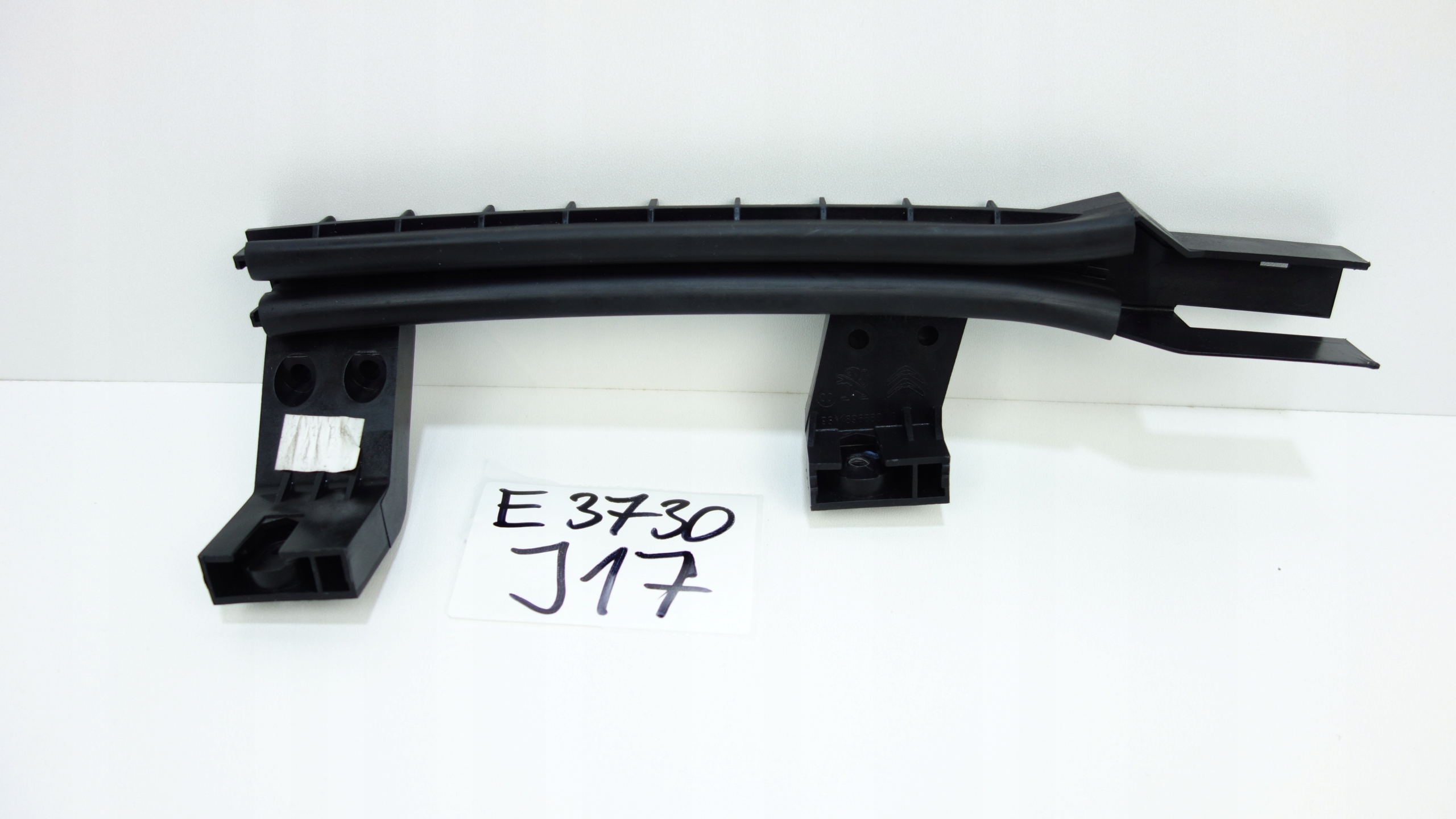 PROWADNICA windows left front PEUGEOT 3008 II 16- 9811896880
