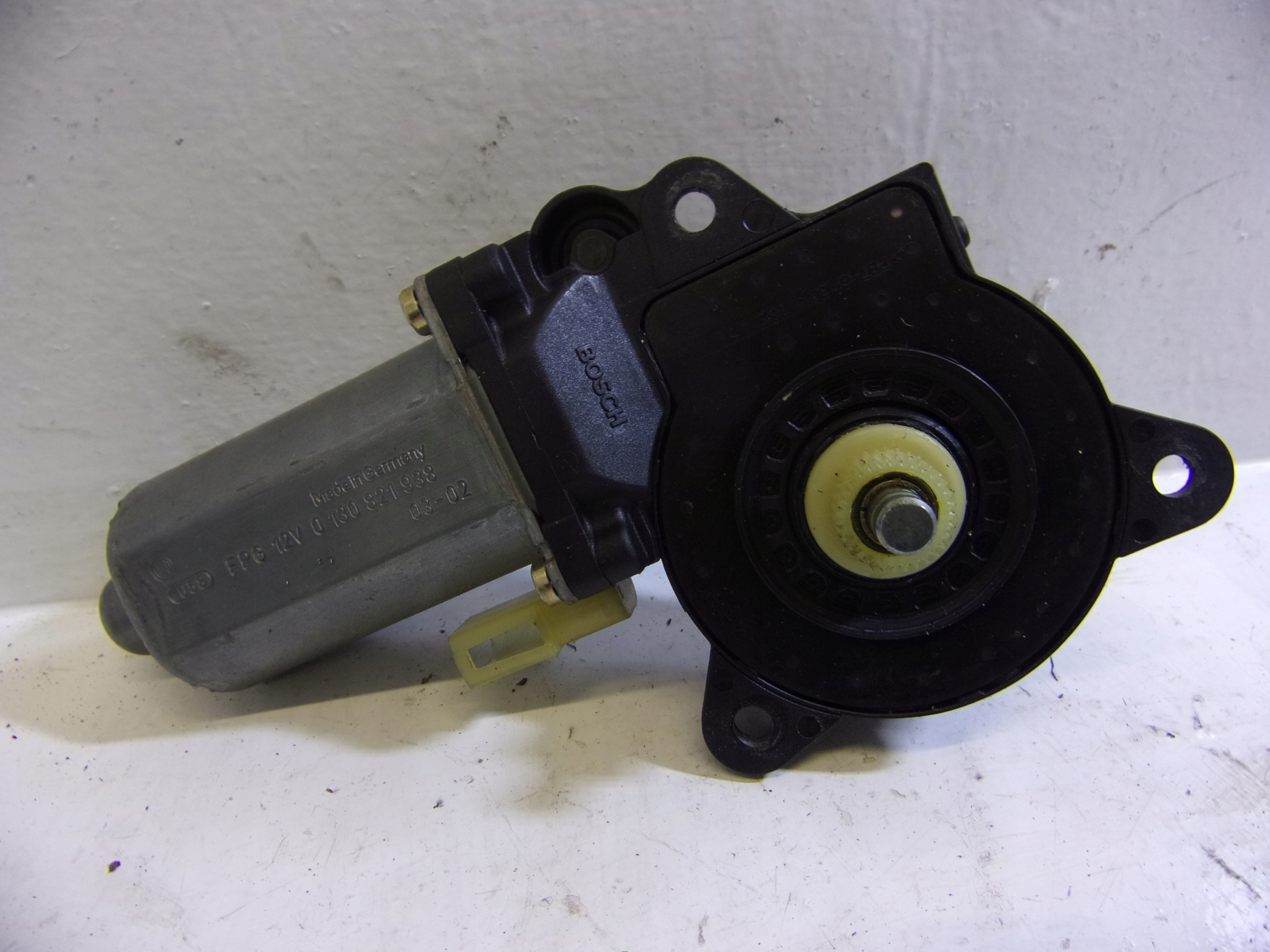 mini motor windows left front front FORD FUSION 0130821938