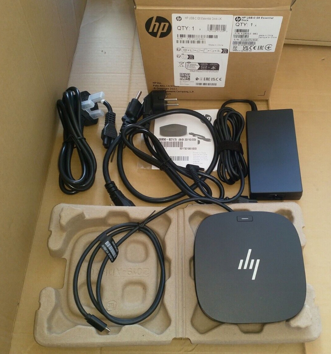 Fabrycznie nowa STACJA DOKUJACA HP USB-C G5 TB 5TW10AA Essential Dock +120W Waga produktu z opakowaniem jednostkowym 0.68 kg