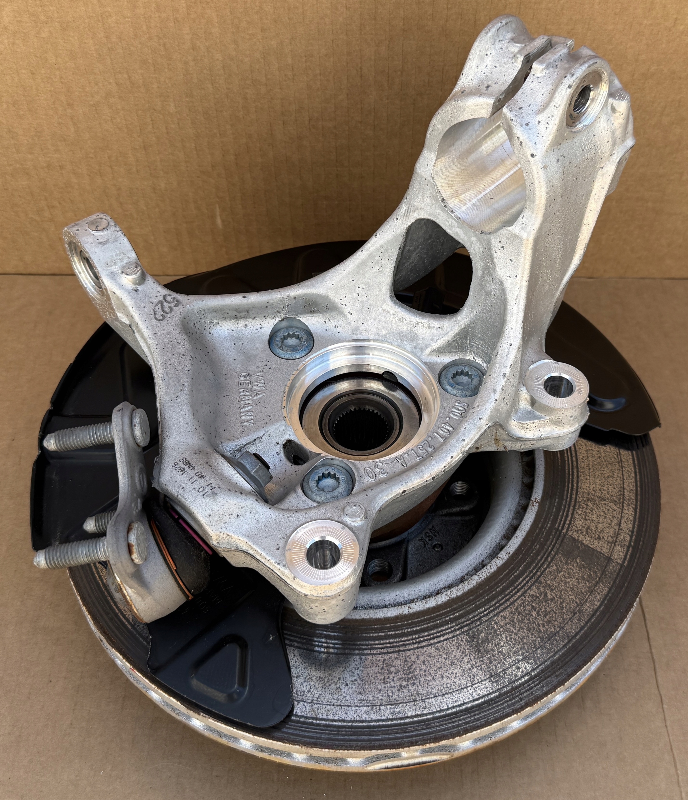 swing disc front left 5Q0407257A VW SKODA AUDI 2.0 TSI new KPL