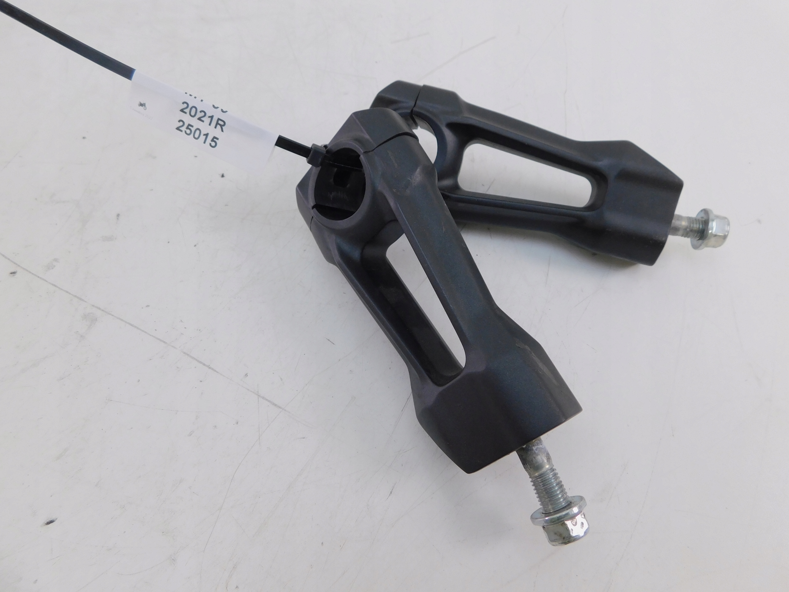 YAMAHA MT 09 MT09 MOCOWANIE KIEROWNICY RISERY