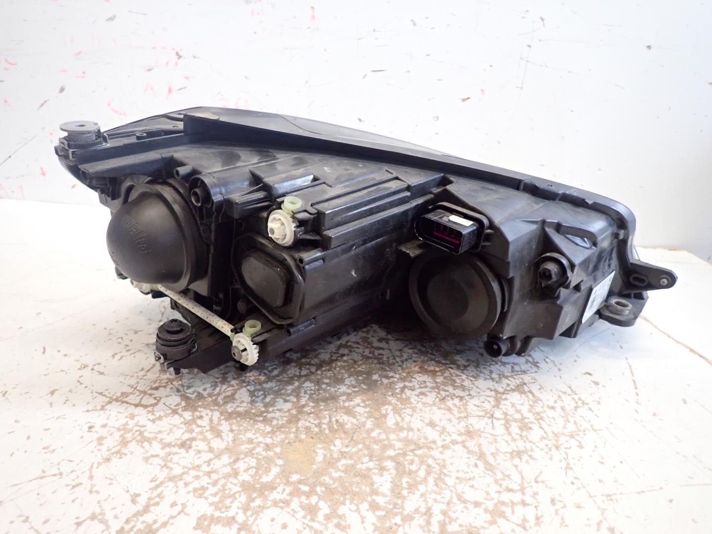 light front front left VW GOLF VII LIFT 2017
