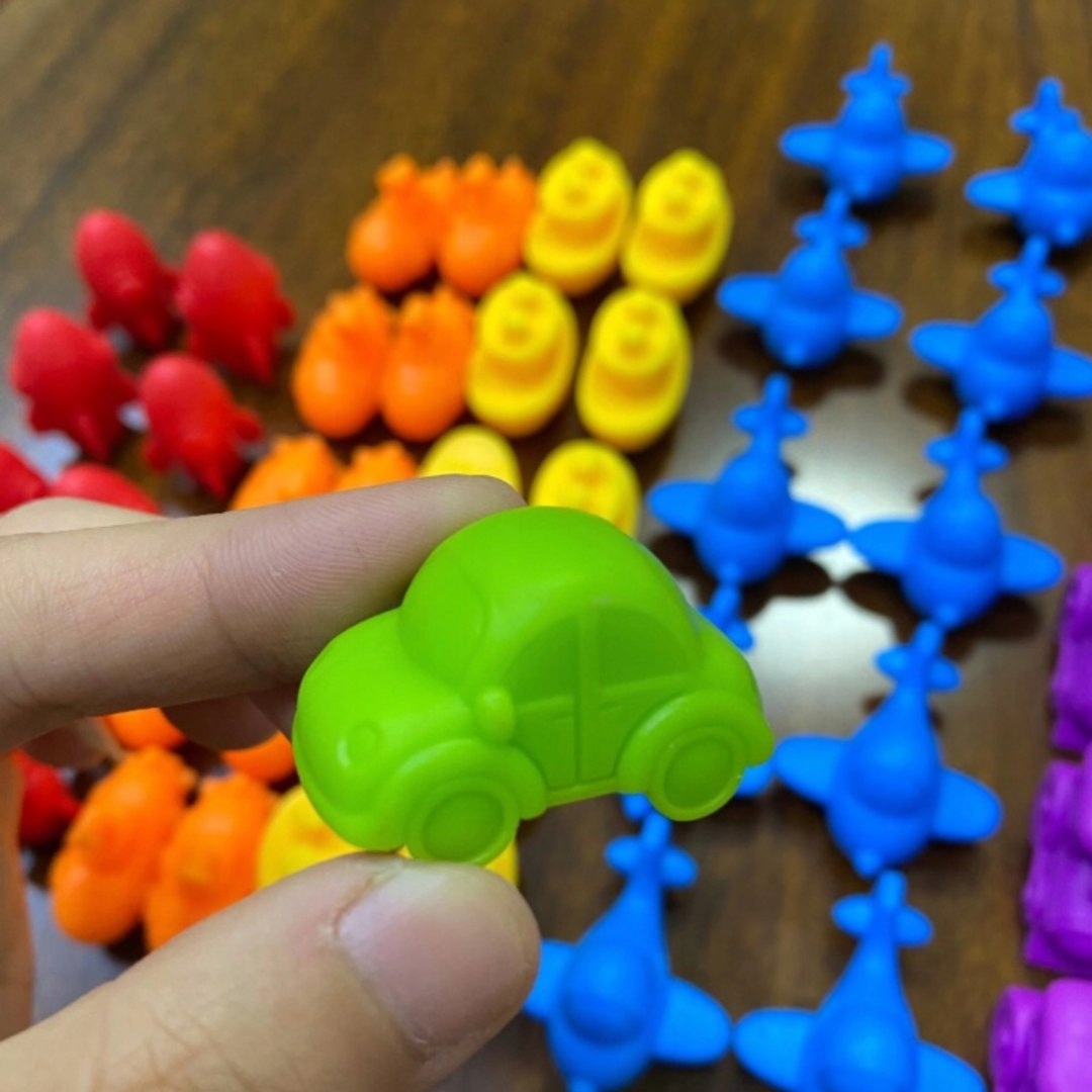 ZESTAW DO NAUKI LICZENIA I KOLORÓW GRA MONTESSORI Kod producenta DIF8492