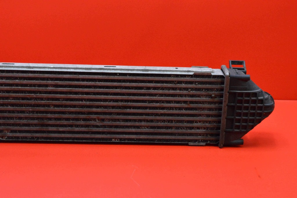 chladič intercooler 31338471 VOLVO V60 1 a 1.6 D2 115 KM LIFT 13-20