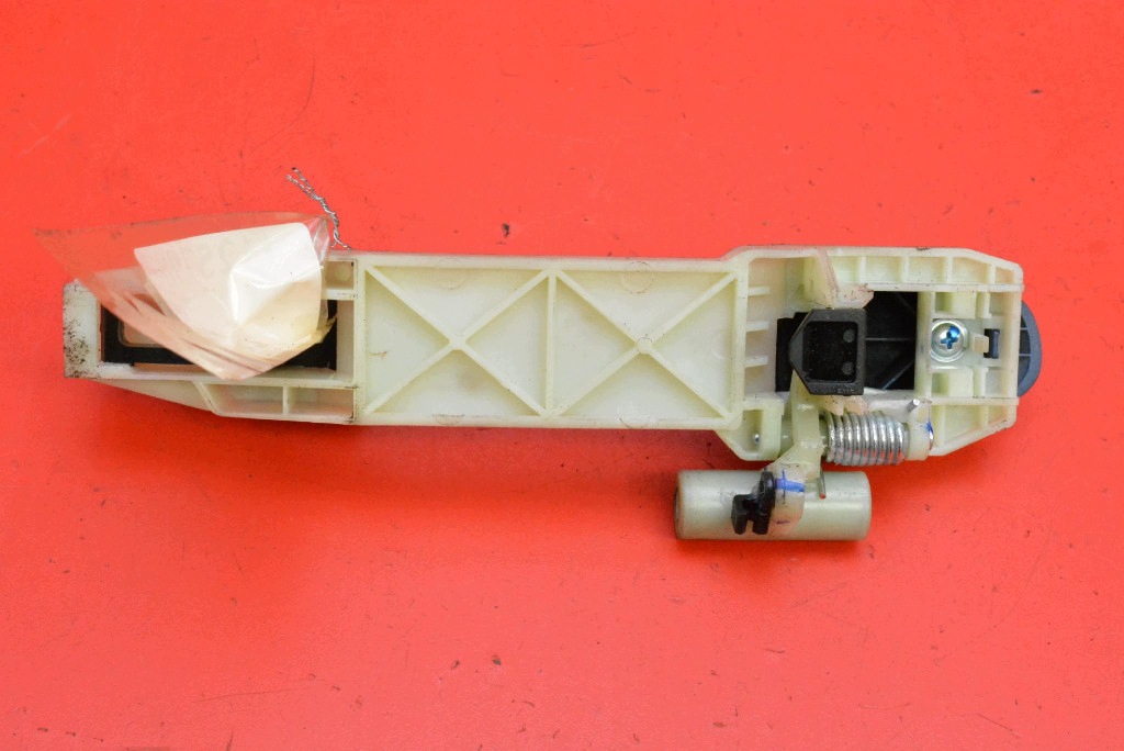 handle left rear part rear CIEMNONIEBIESKA BAIC BEIJING X3 LIFT 19