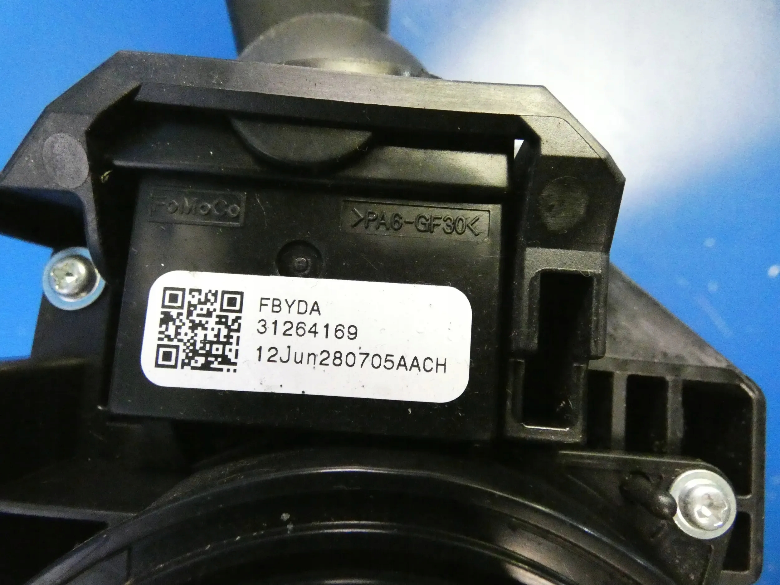 Volvo V40 II steering wheel levers and controls control ring AIR BAG