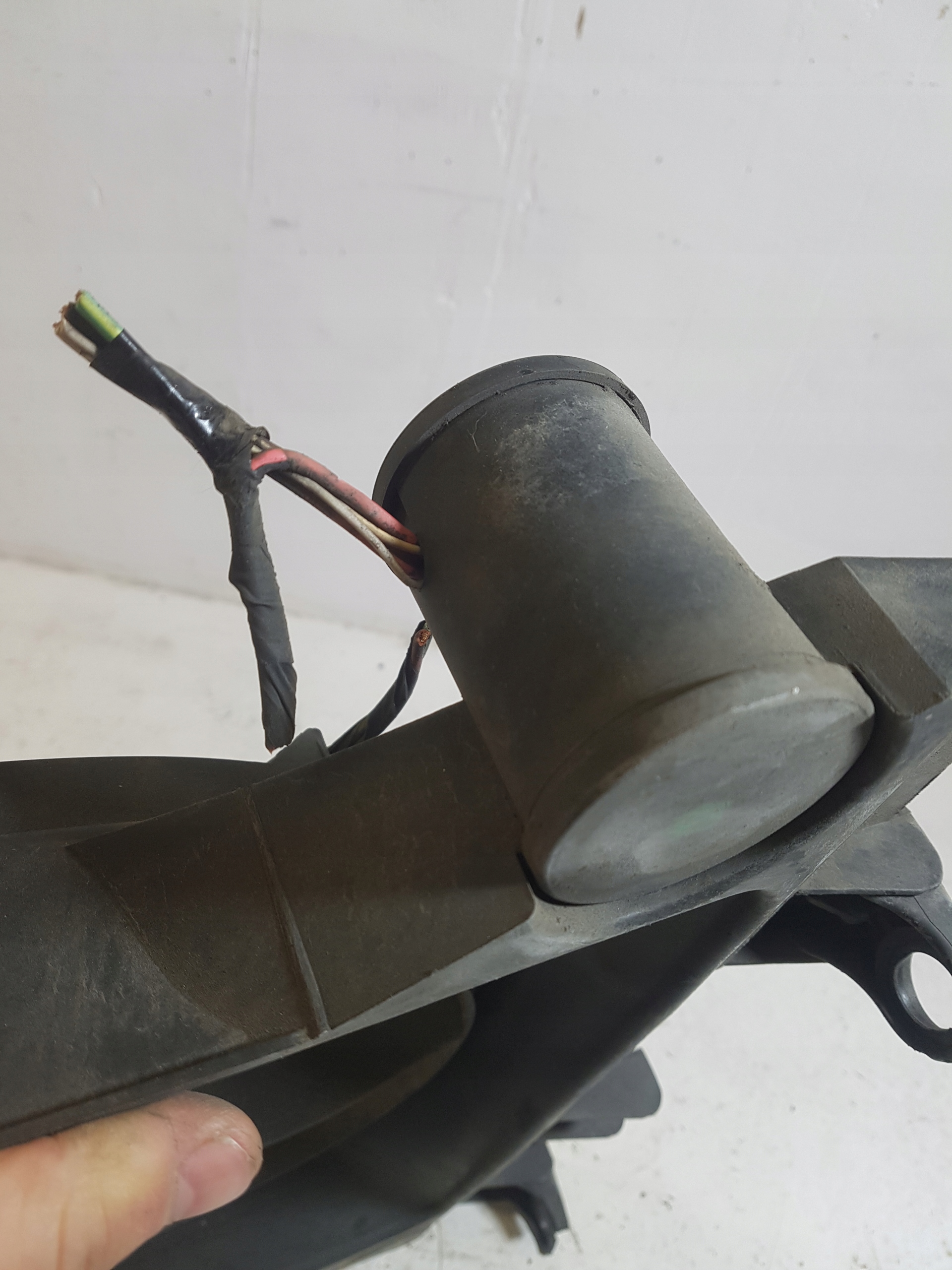 ventilátor chladiče BMW 1602 8240329