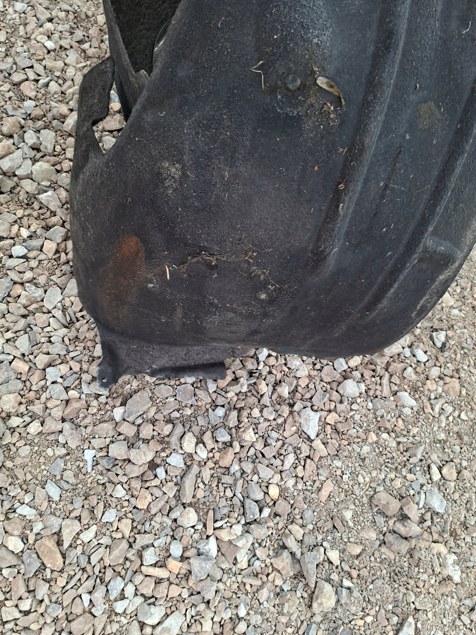mudguard right front right front plastic AUDI Q7 4L