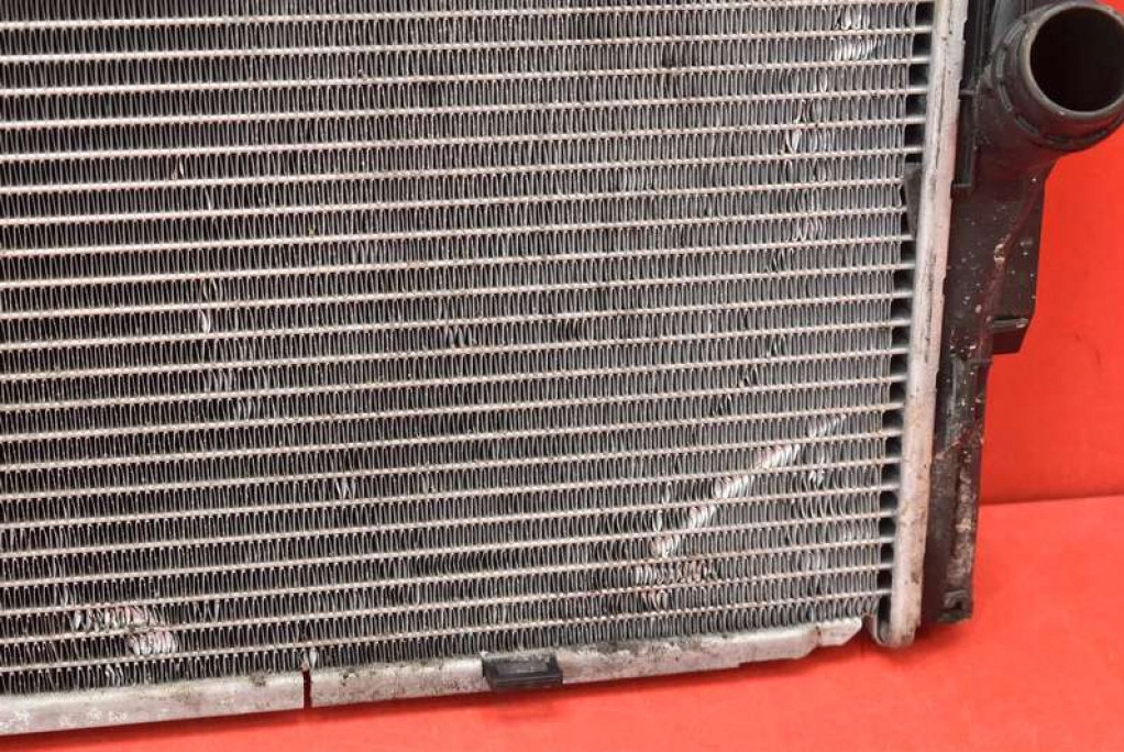 water cooler BMW E92 2.5i 218 KM 06-12