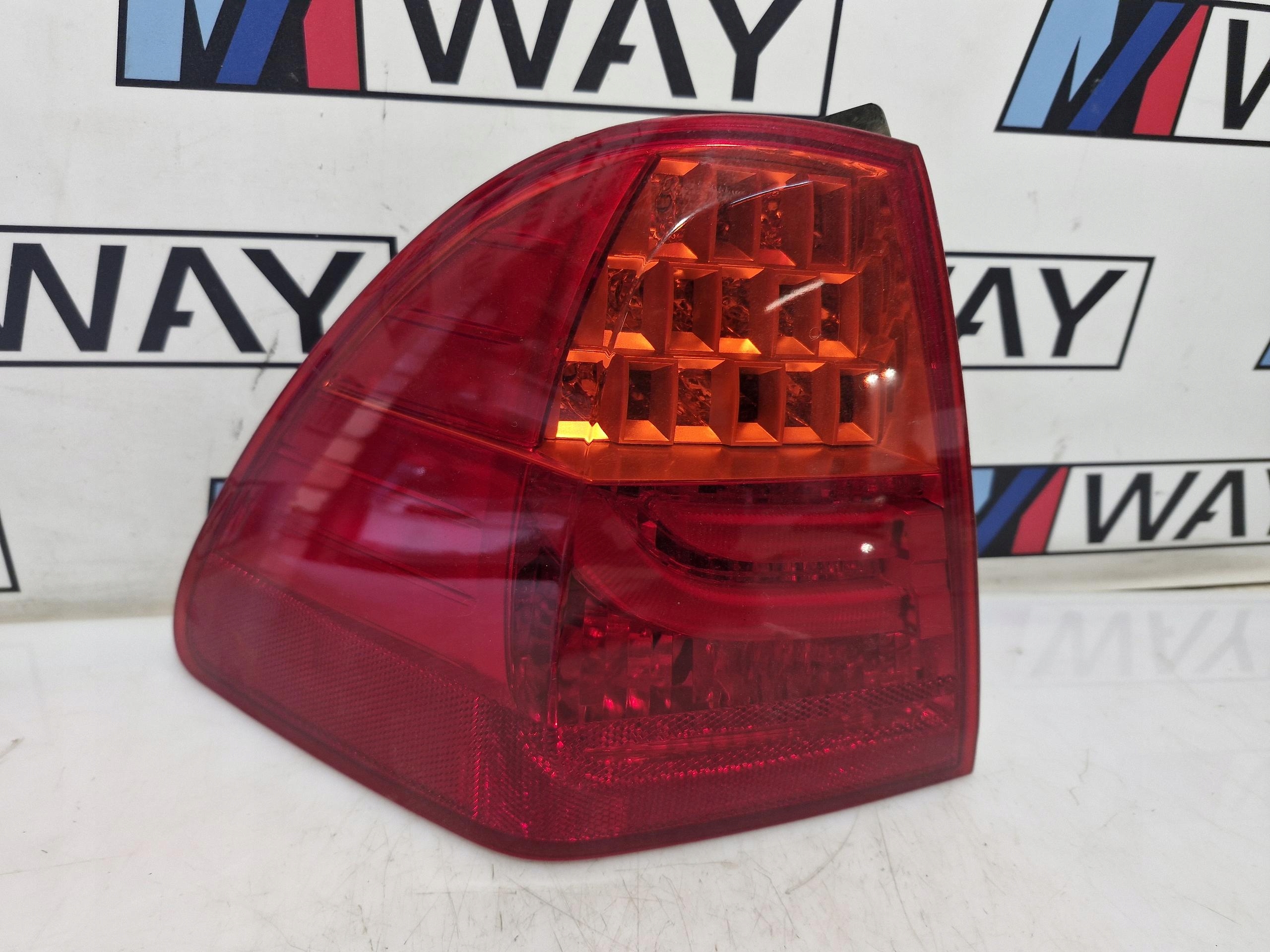 7289431 BMW E91 light left rear part rear W fender