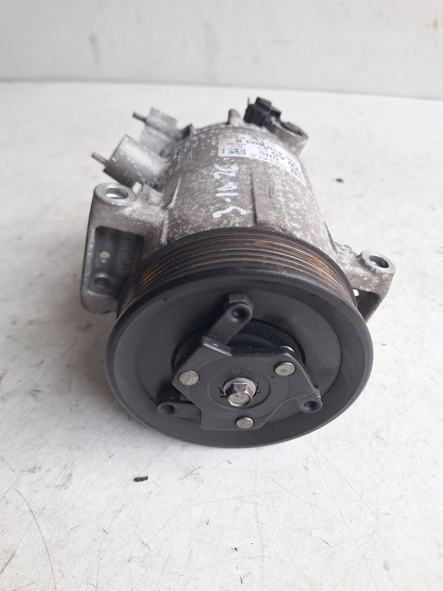 VOLKSWAGEN SEAT SKODA AUDI klimakompressor AC DELPHI 5Q0820803B