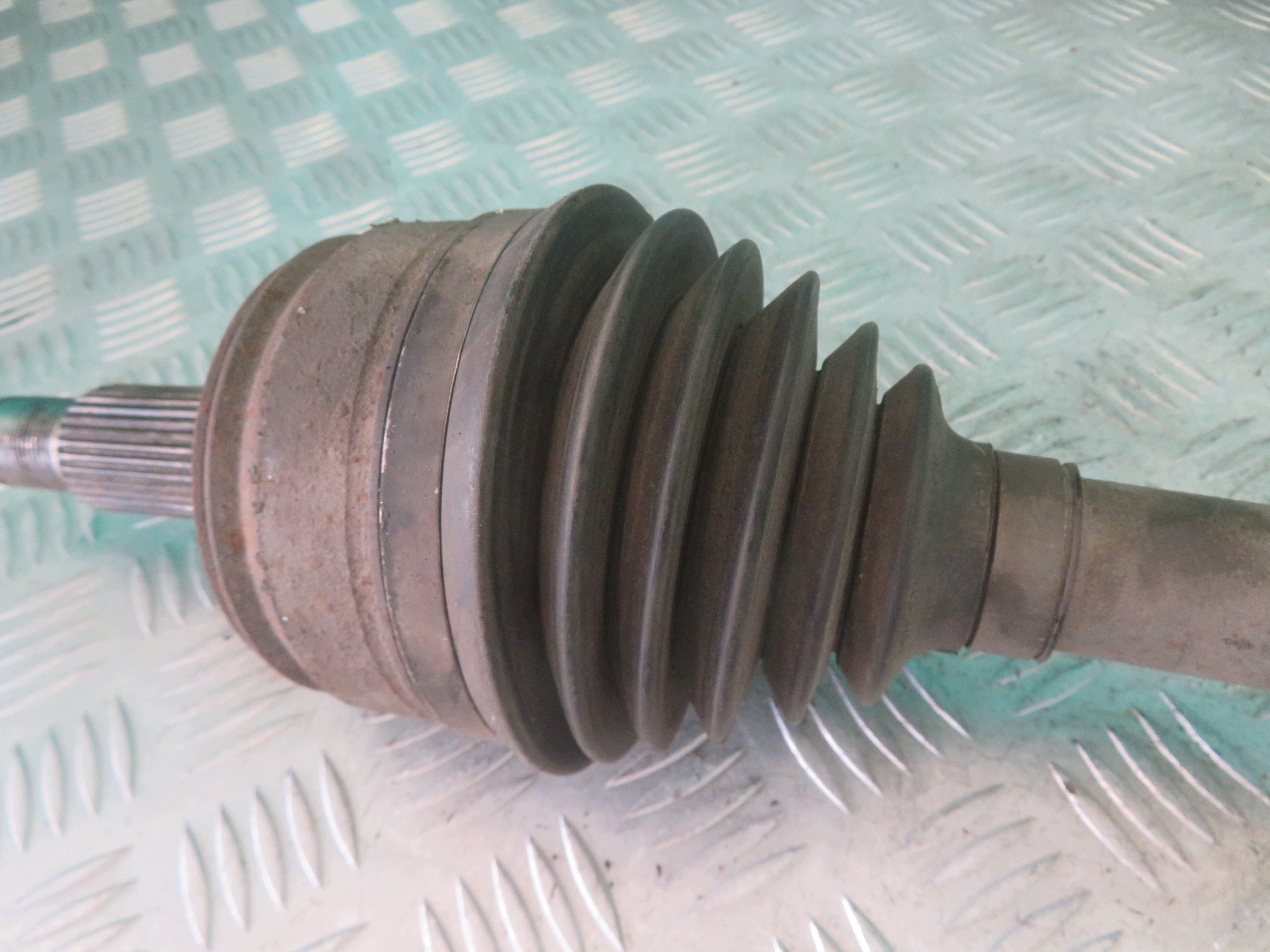 antriebswelle links RENAULT MASTER OPEL MOVANO 2.3 24R 391017007R