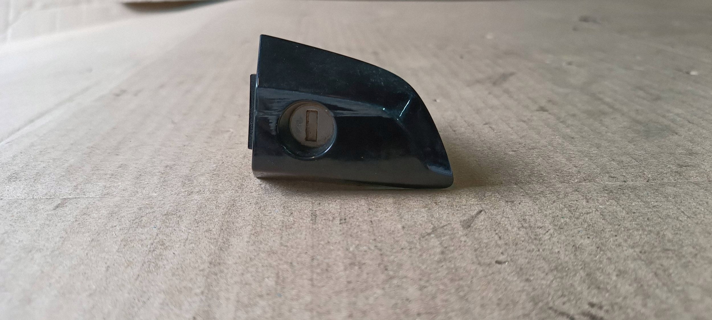 HONDA CIVIC X lock door right front 2019R