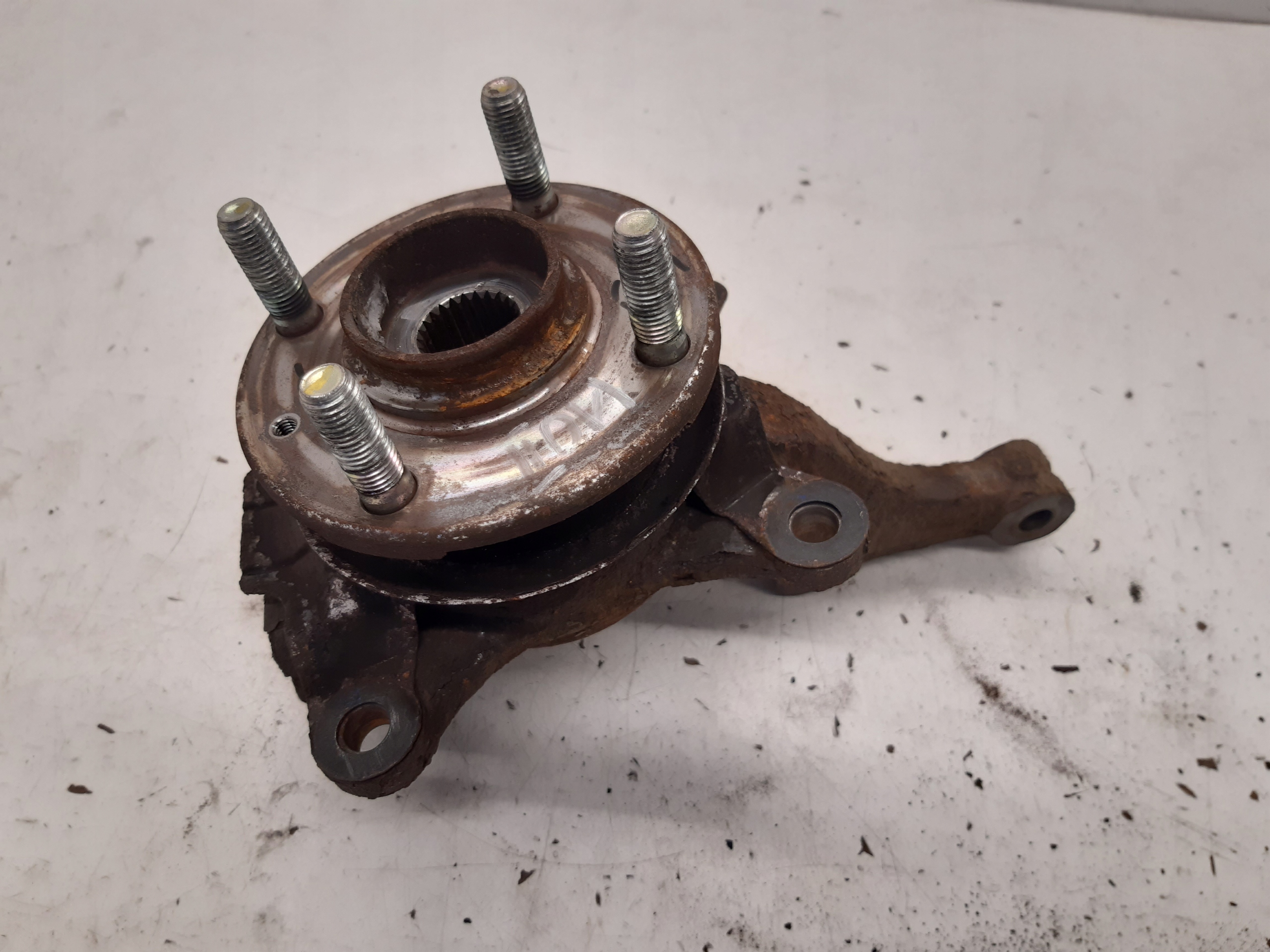 swing right front Hyundai i10