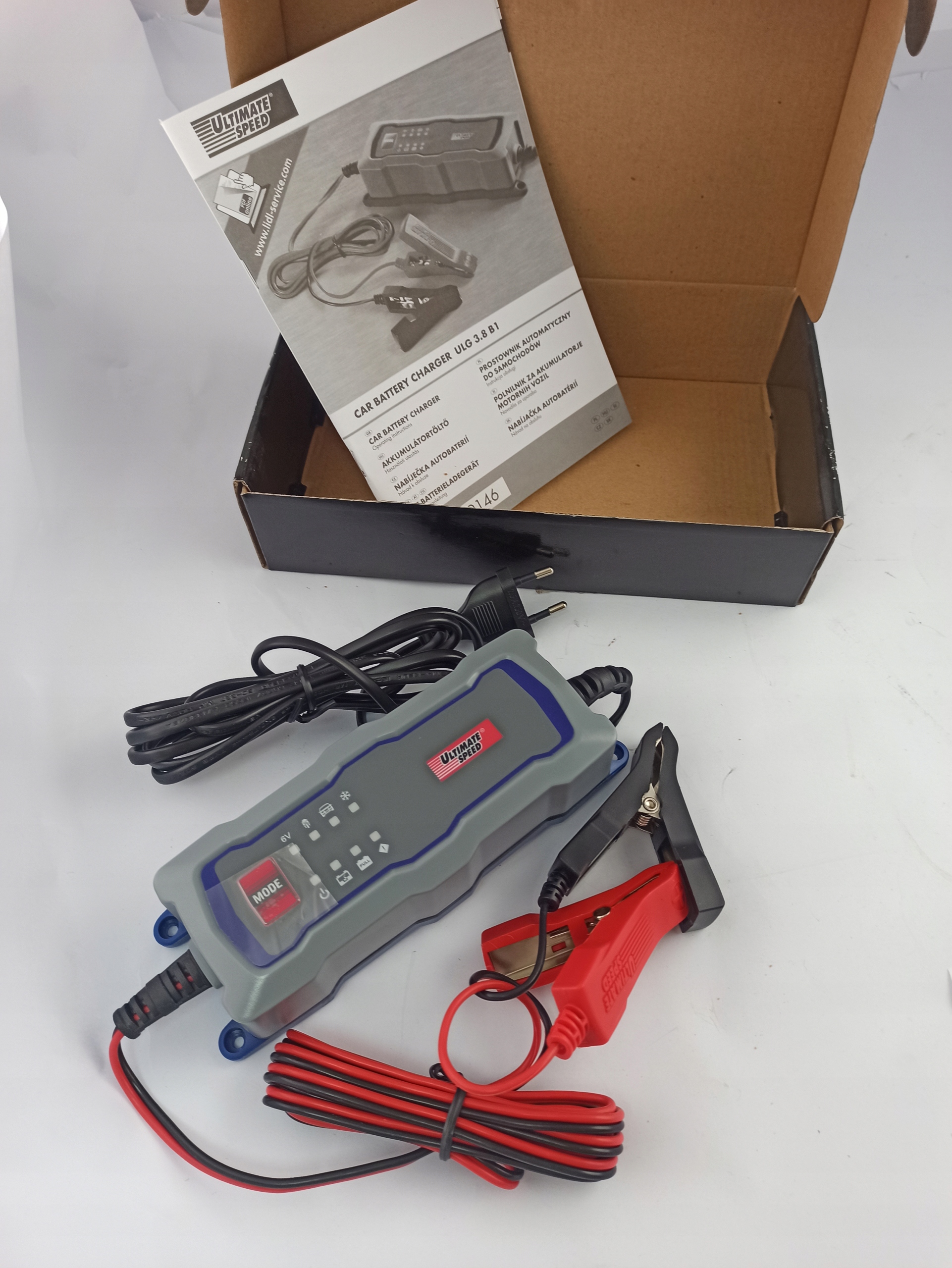 Prostownik automatyczny do samochodów ULG 3.8 B1 Marka Ultimate Speed